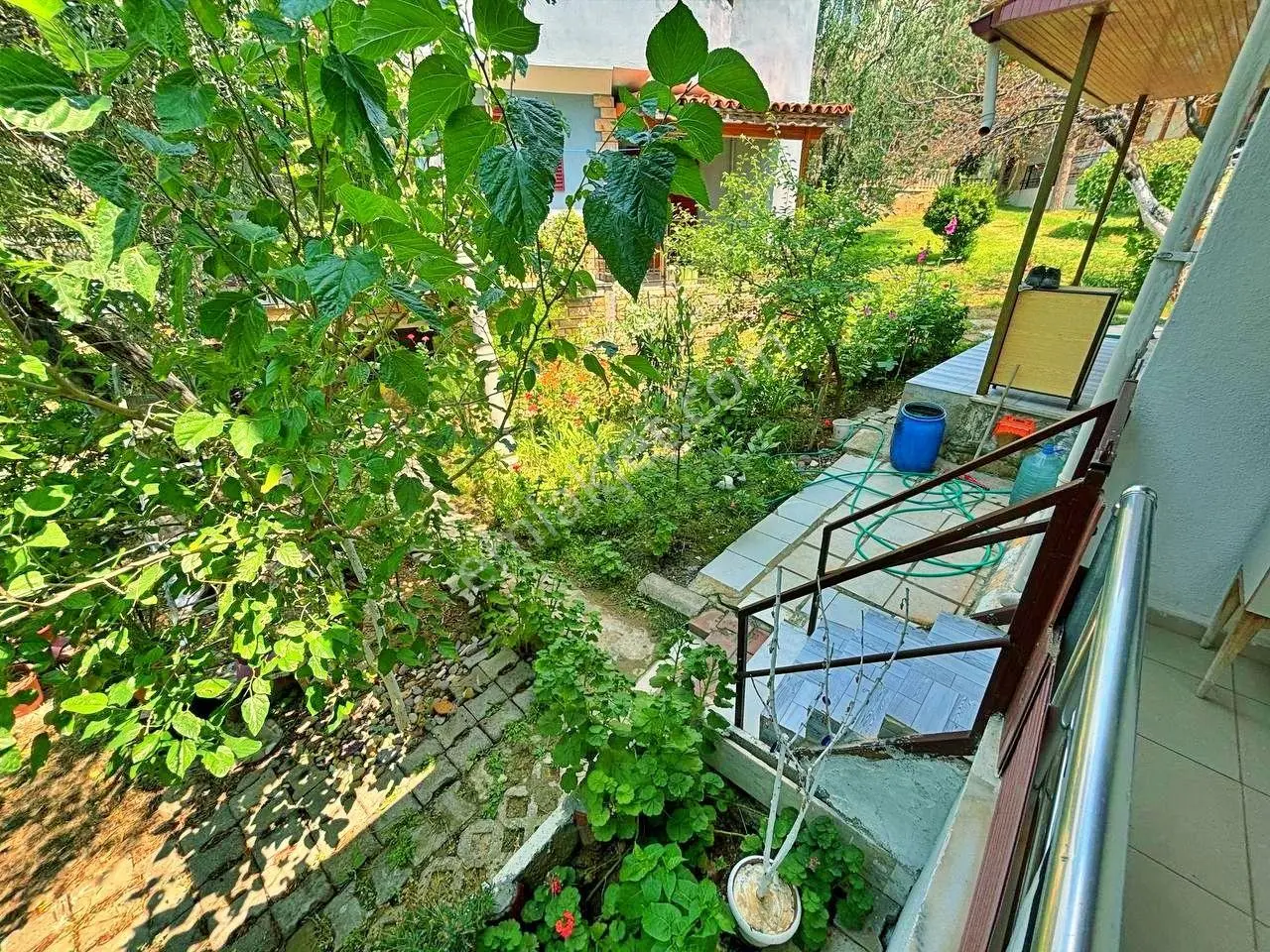 Uytundan Pelitköyde Denize 150 Metre Bahçe Kullanımlı 3+1 Villa — fotoğraf 9
