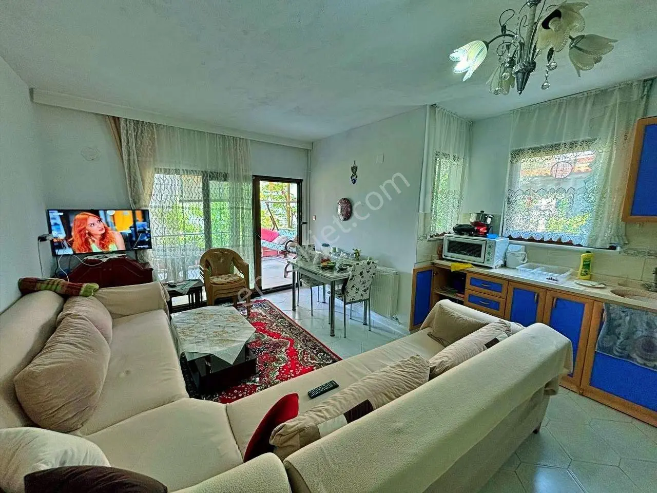 Uytundan Pelitköyde Denize 150 Metre Bahçe Kullanımlı 3+1 Villa — fotoğraf 13