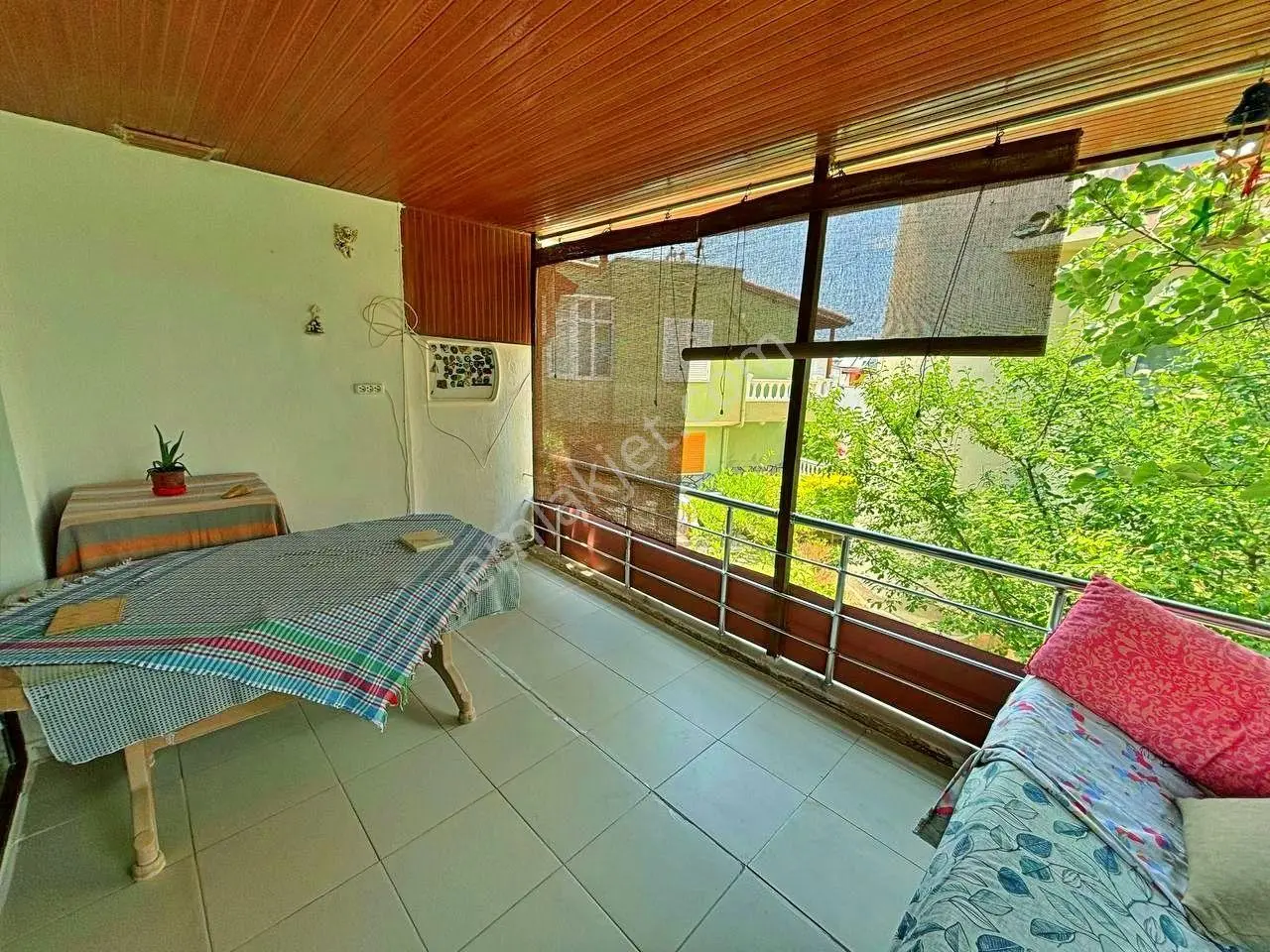 Uytundan Pelitköyde Denize 150 Metre Bahçe Kullanımlı 3+1 Villa — fotoğraf 22