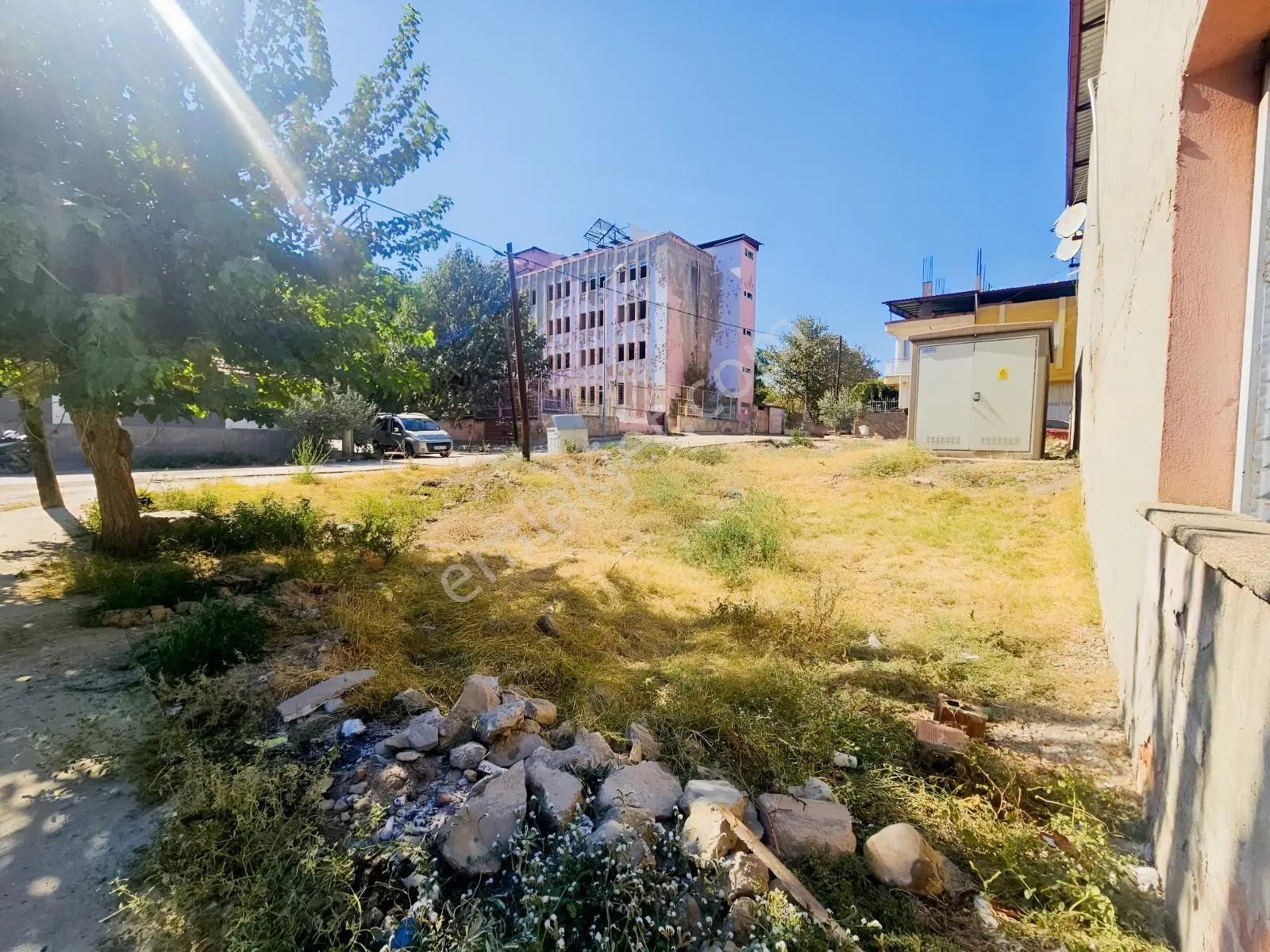Manisa Alaşehir Beşeylül Mahallesinde Satılık 135 M2 Arsa — fotoğraf 2