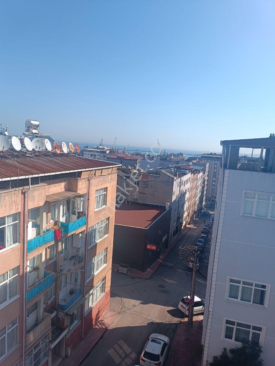 İlkadım'da Satılık 3+1 Deniz Manzaralı Daire — fotoğraf 12