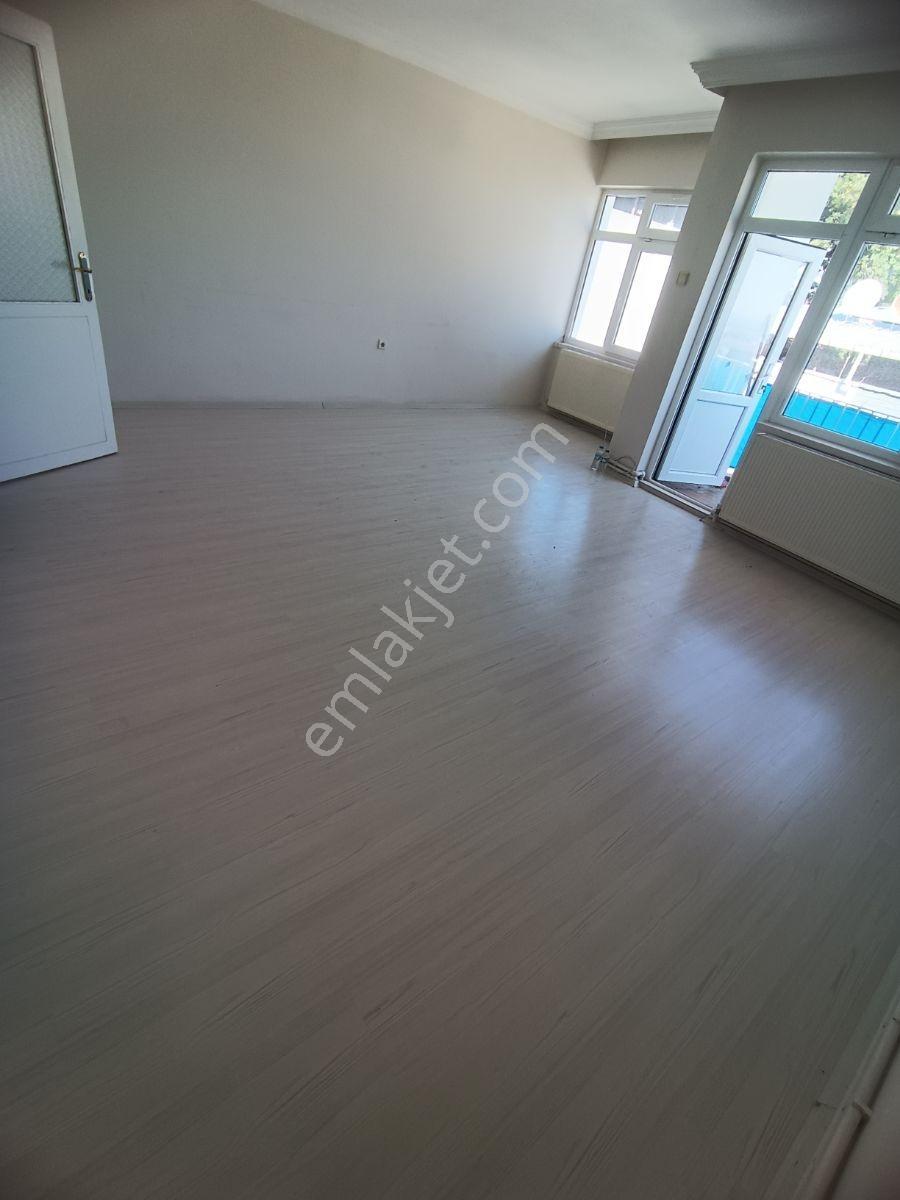 İlkadım'da Satılık 3+1 Deniz Manzaralı Daire — fotoğraf 13