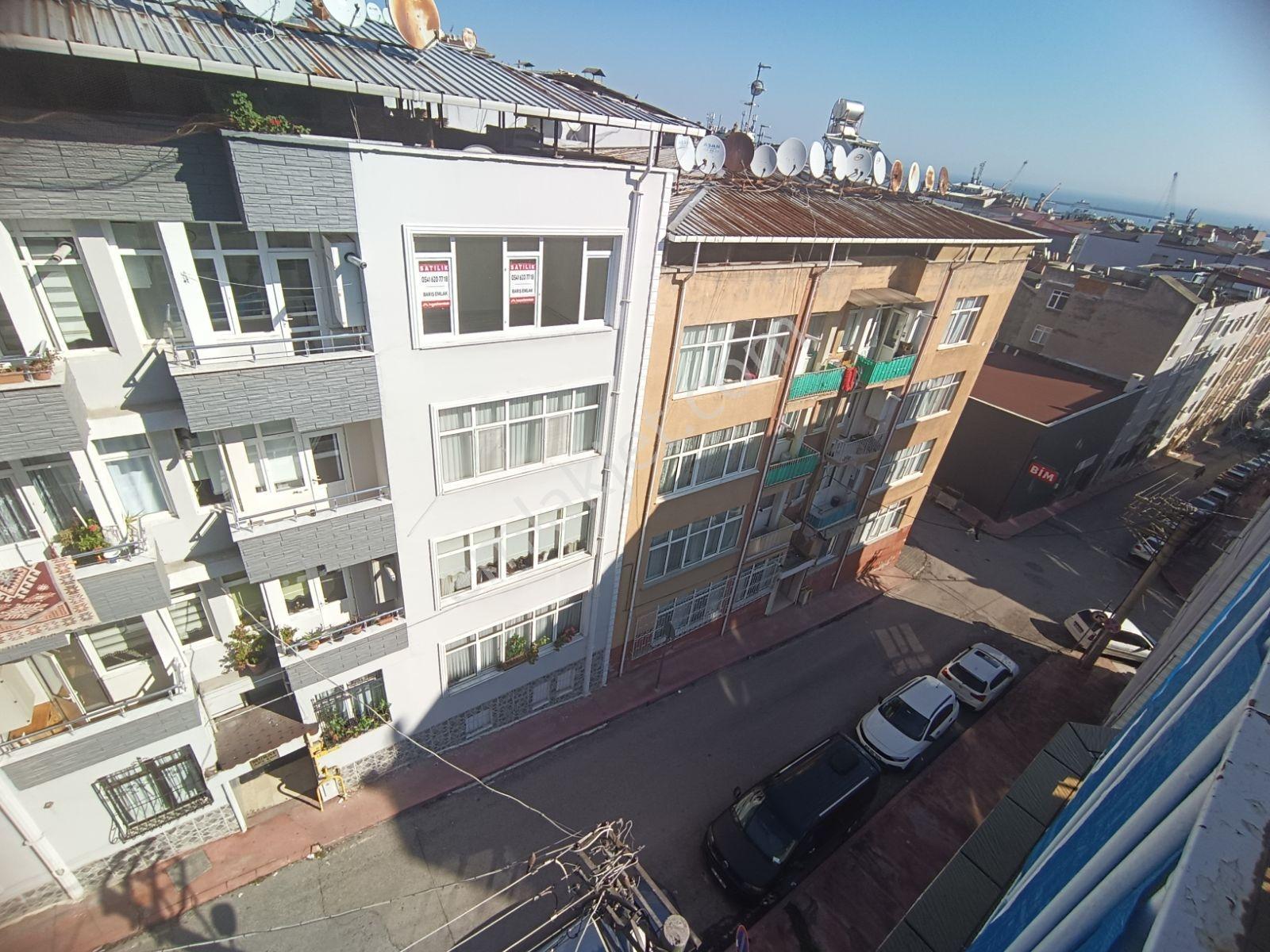 İlkadım'da Satılık 3+1 Deniz Manzaralı Daire — fotoğraf 15