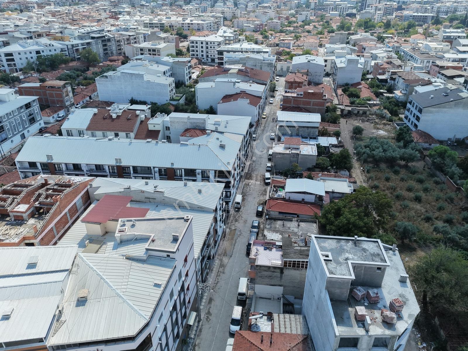 Atatürk Mahallesinde Müstakil Evli 175 M² 3 Kat İmarlı Arsa — fotoğraf 8
