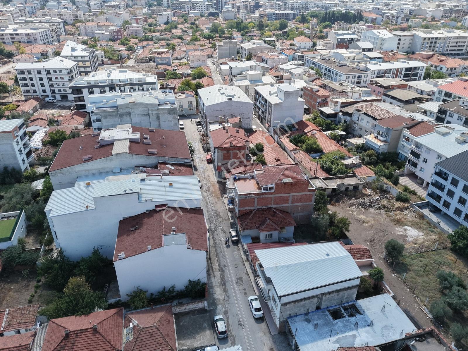 Atatürk Mahallesinde Müstakil Evli 175 M² 3 Kat İmarlı Arsa — fotoğraf 13
