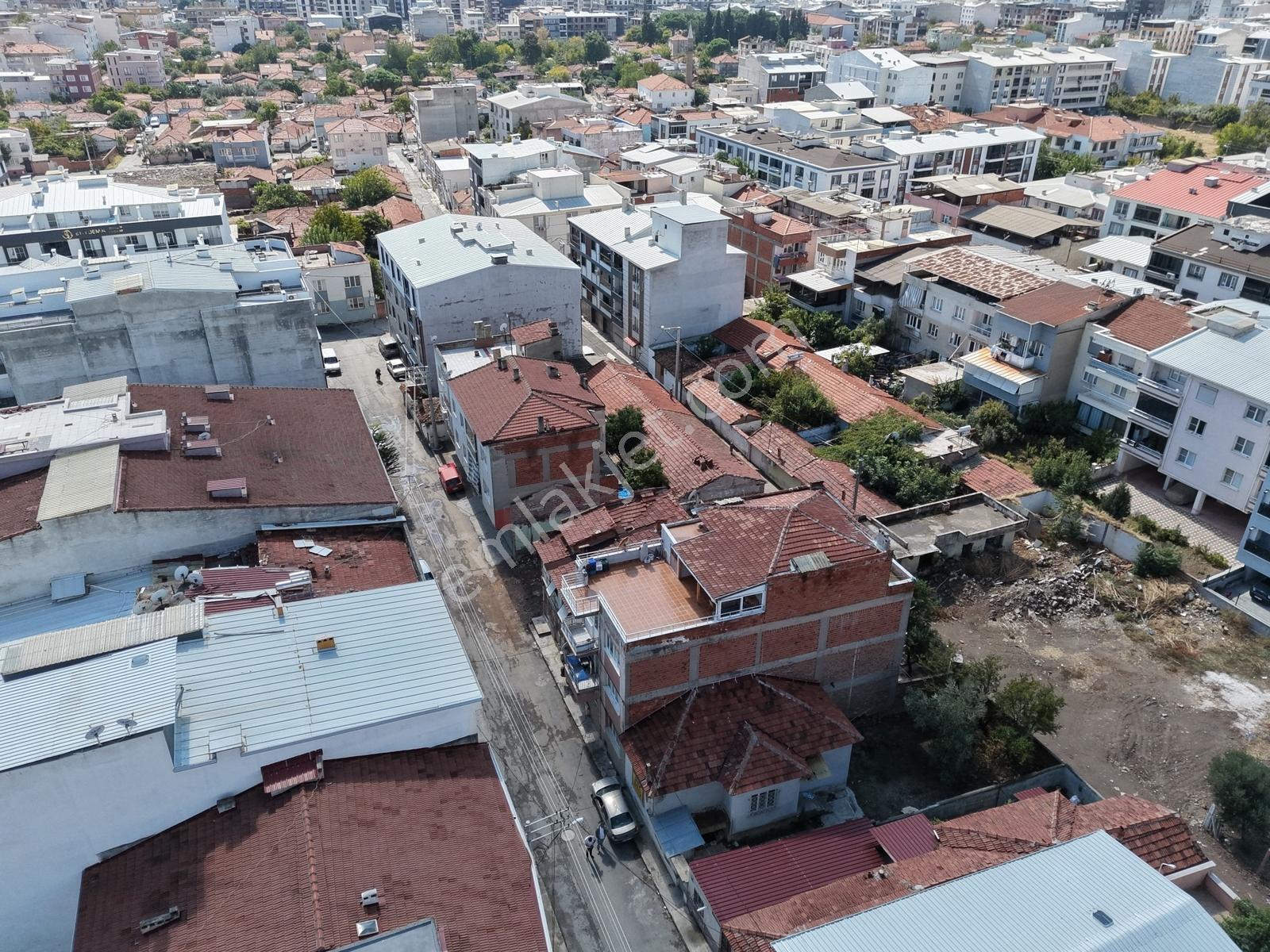Atatürk Mahallesinde Müstakil Evli 175 M² 3 Kat İmarlı Arsa — fotoğraf 15