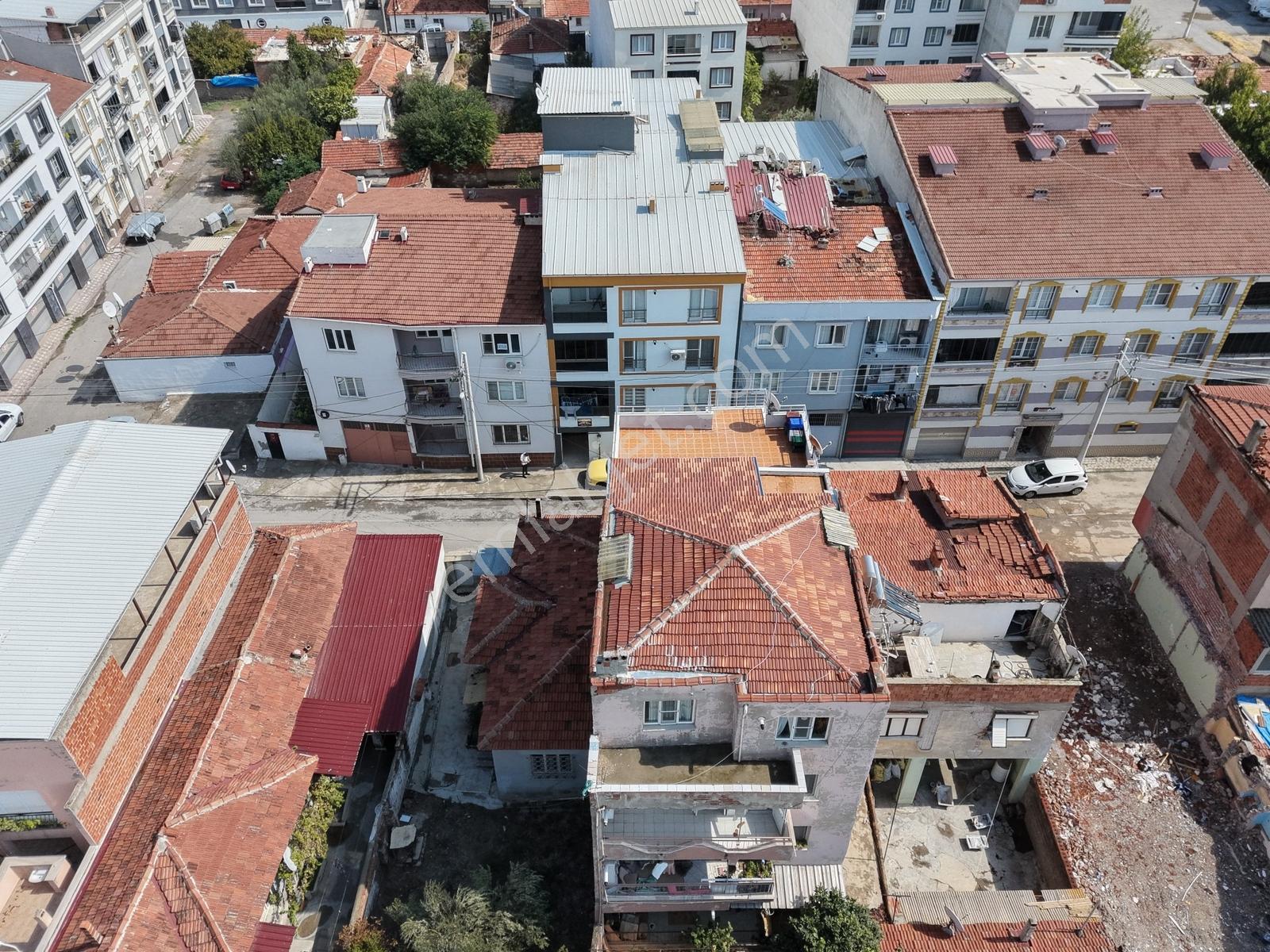 Atatürk Mahallesinde Müstakil Evli 175 M² 3 Kat İmarlı Arsa — fotoğraf 18