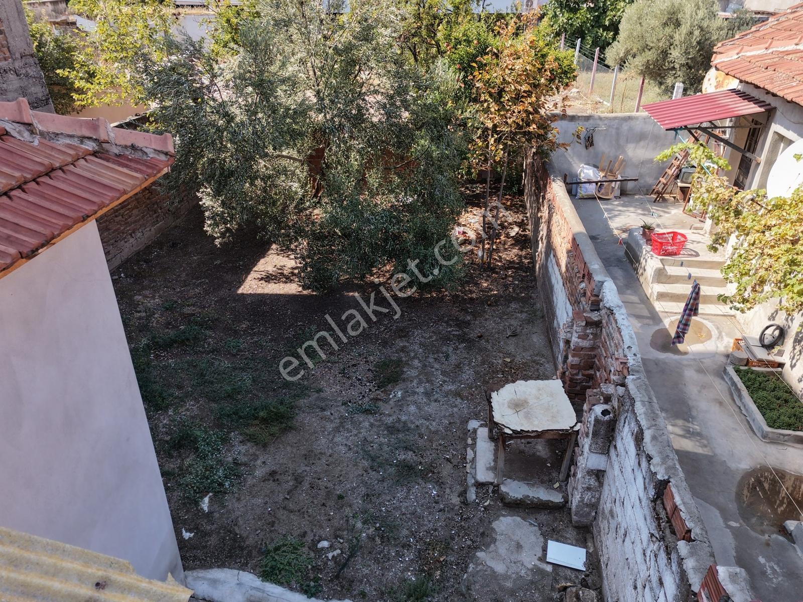 Atatürk Mahallesinde Müstakil Evli 175 M² 3 Kat İmarlı Arsa — fotoğraf 25