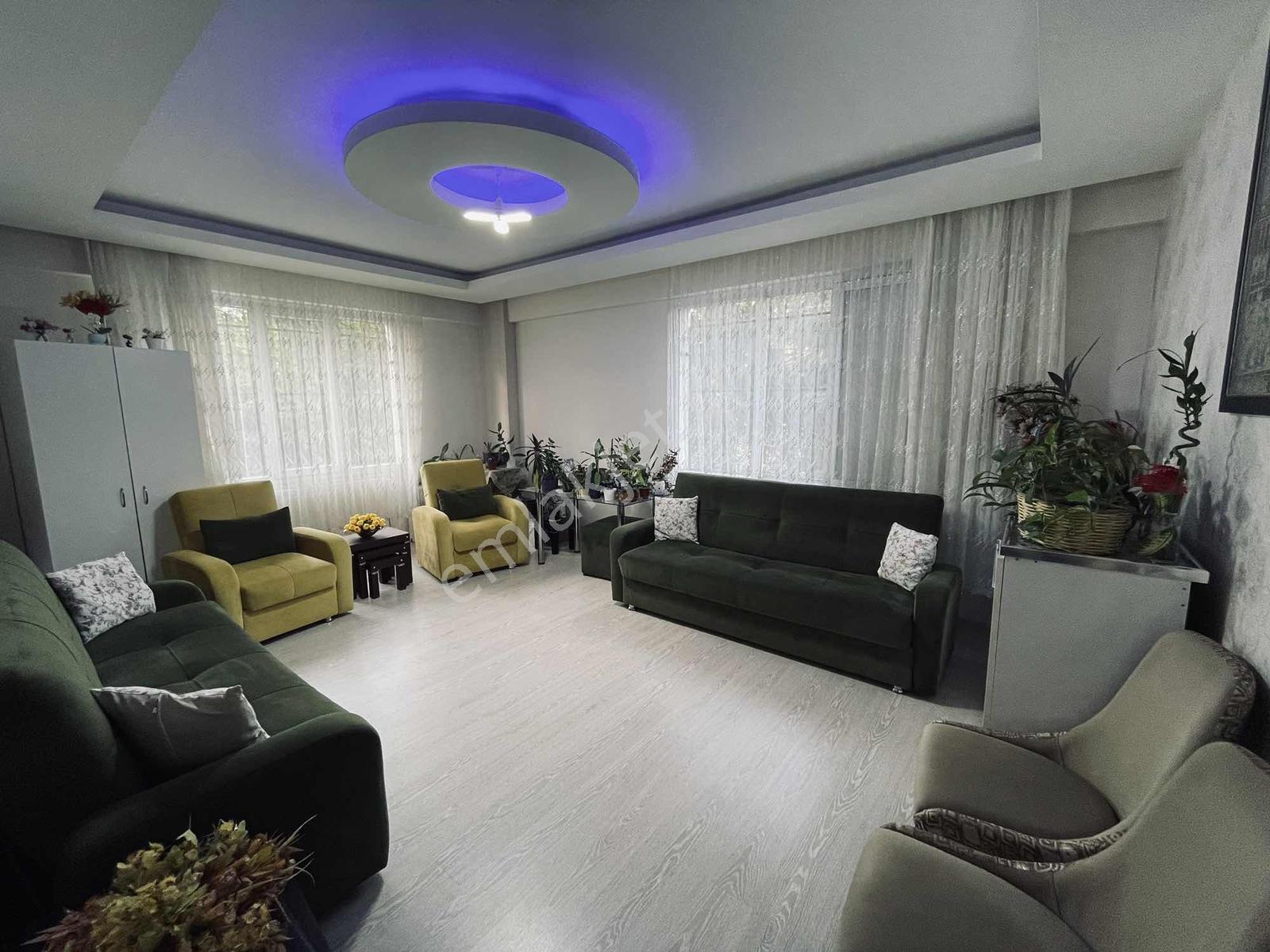 Toptancılar Civarı Siteli Güvenlikli Acil Satılık 4+1 — fotoğraf 3