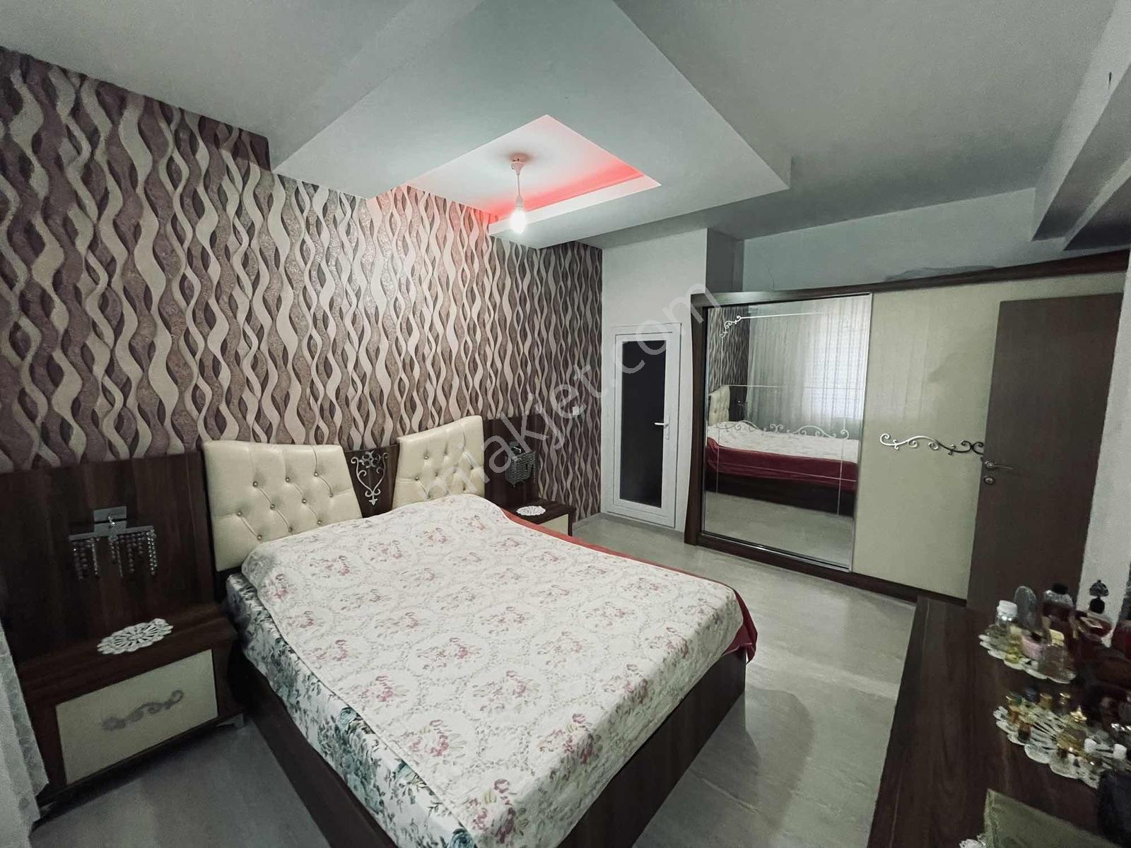Toptancılar Civarı Siteli Güvenlikli Acil Satılık 4+1 — fotoğraf 12