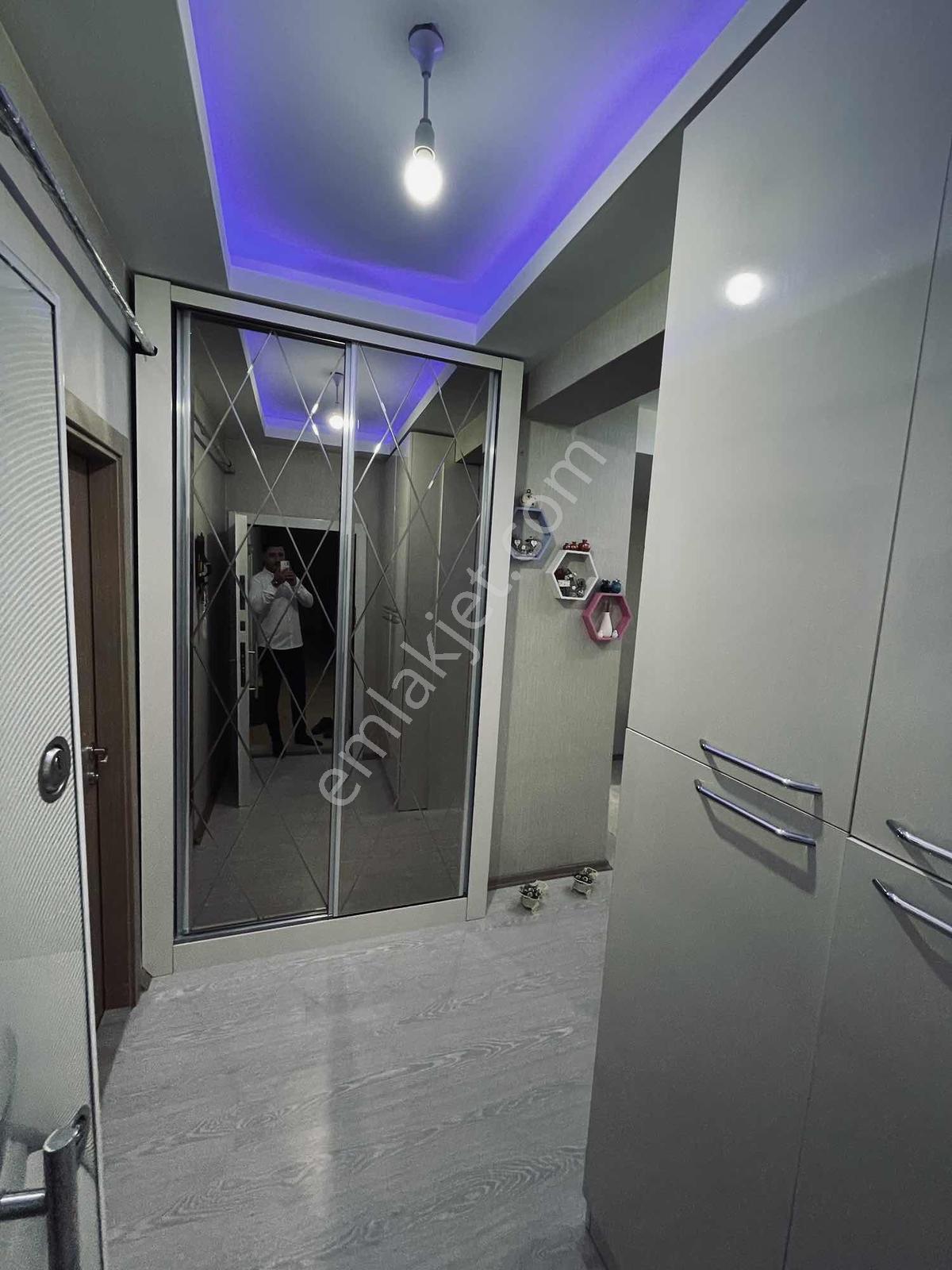 Toptancılar Civarı Siteli Güvenlikli Acil Satılık 4+1 — fotoğraf 18