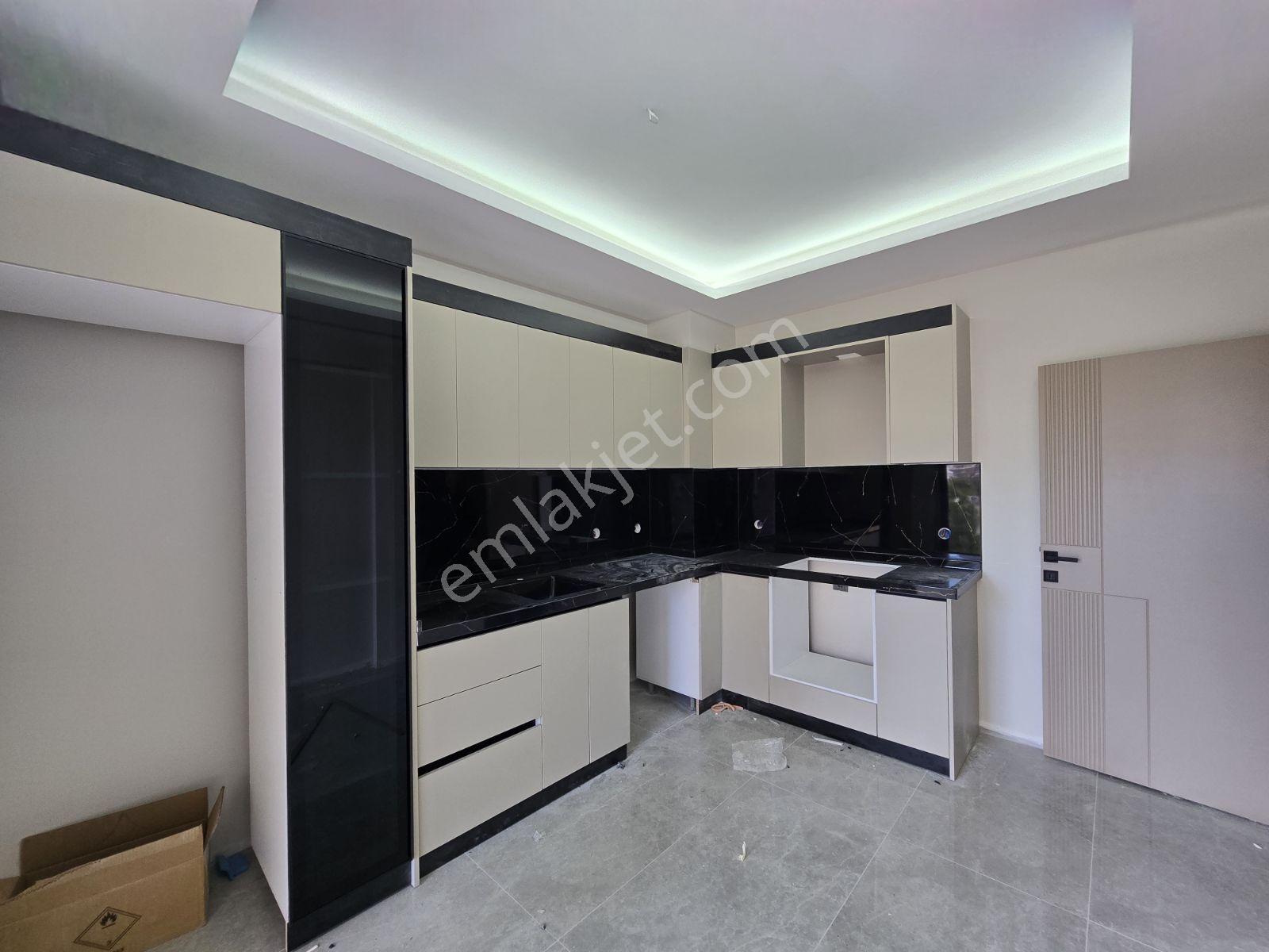 Şirintepe'de Satılık 2.5+1 Daire — fotoğraf 5
