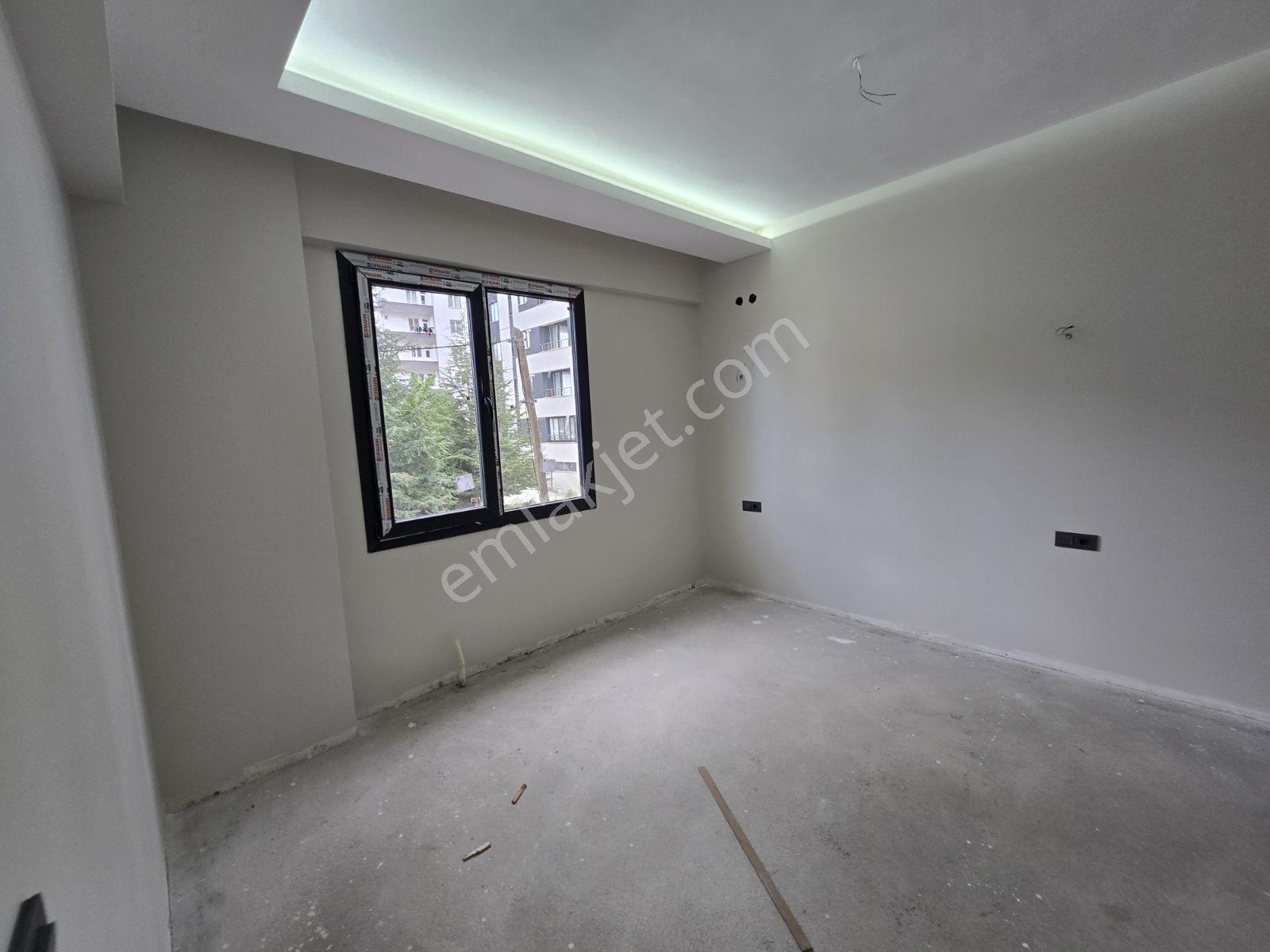 Şirintepe'de Satılık 2.5+1 Daire — fotoğraf 8
