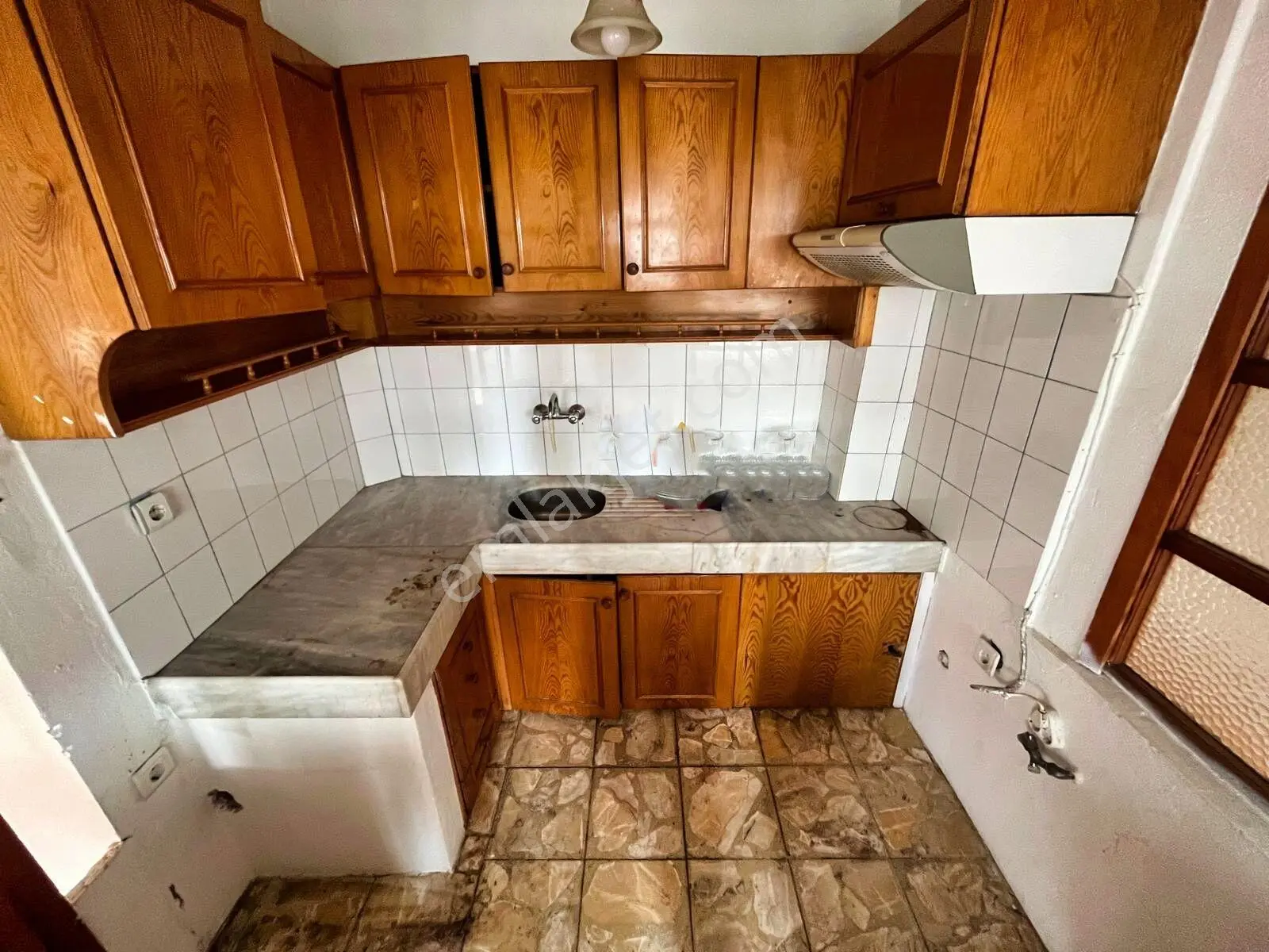 🛑🛑aktif'ten Akçay'da Satılık Çift Balkonlu Barbekülü Ön Cephe 2+1 Daire — fotoğraf 7