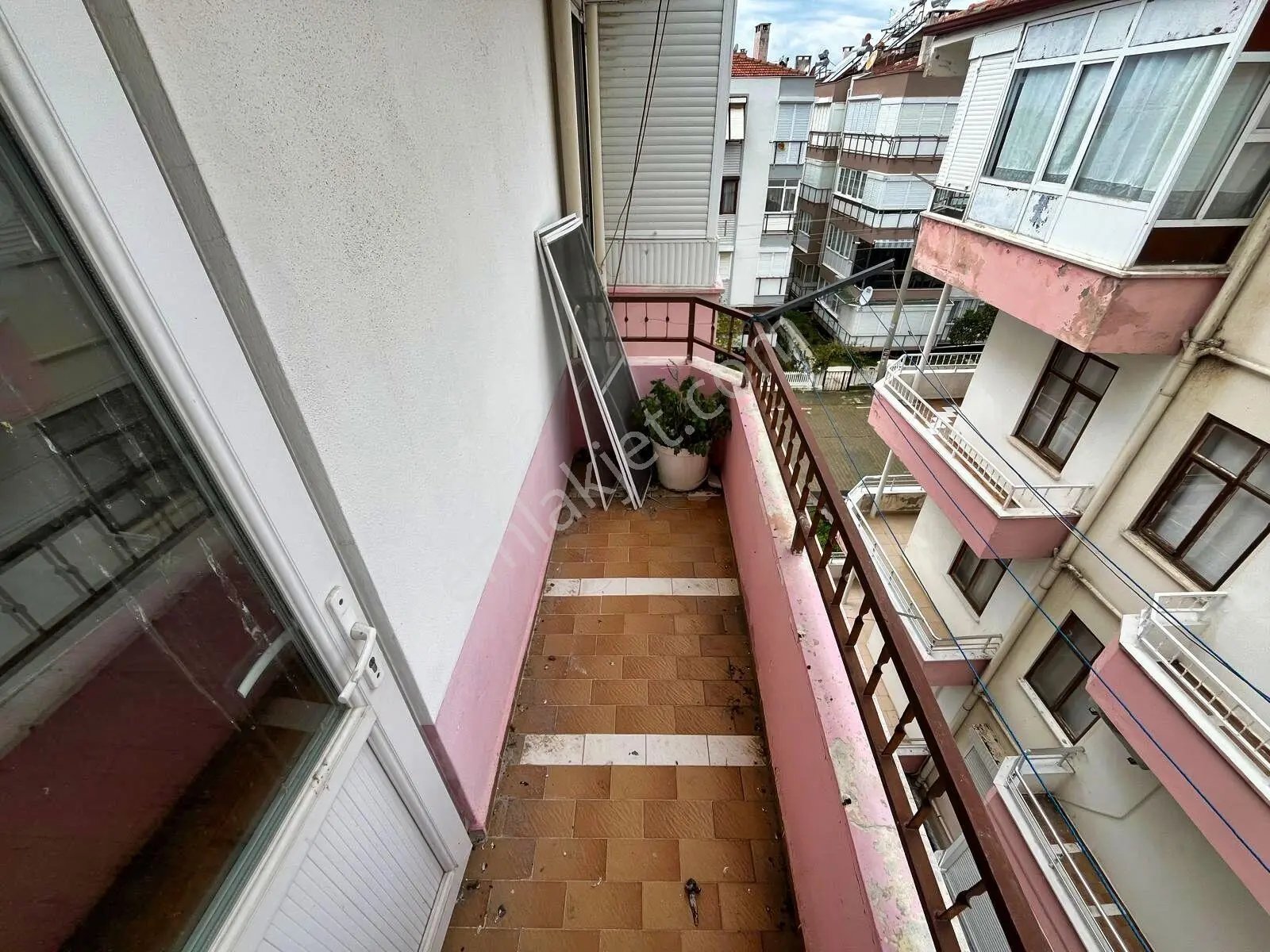 🛑🛑aktif'ten Akçay'da Satılık Çift Balkonlu Barbekülü Ön Cephe 2+1 Daire — fotoğraf 18
