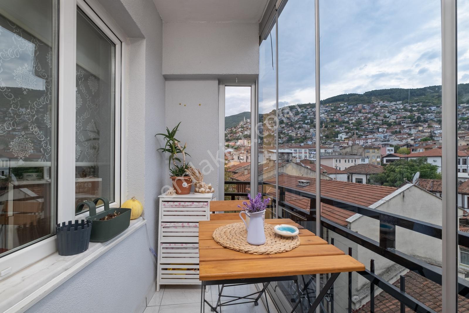 Remax Advantage'den Heykel Erkek Lisesi Yanı 2+1 Satılık Daire — fotoğraf 11