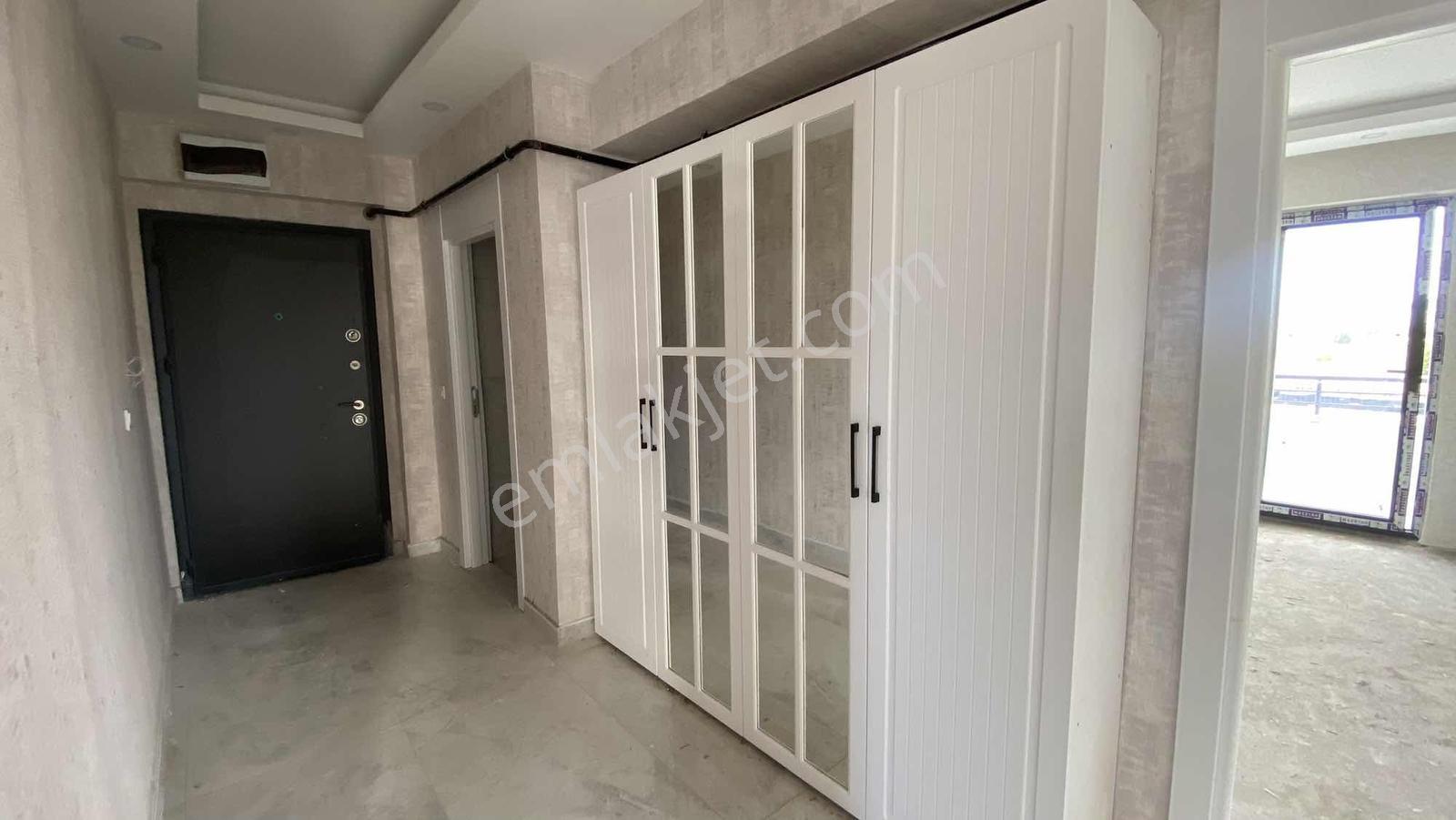 Ümit Emlak|acilataşehir Mah.ana Cadde Üzeri 3+1 Daireler|ara Kat — fotoğraf 20