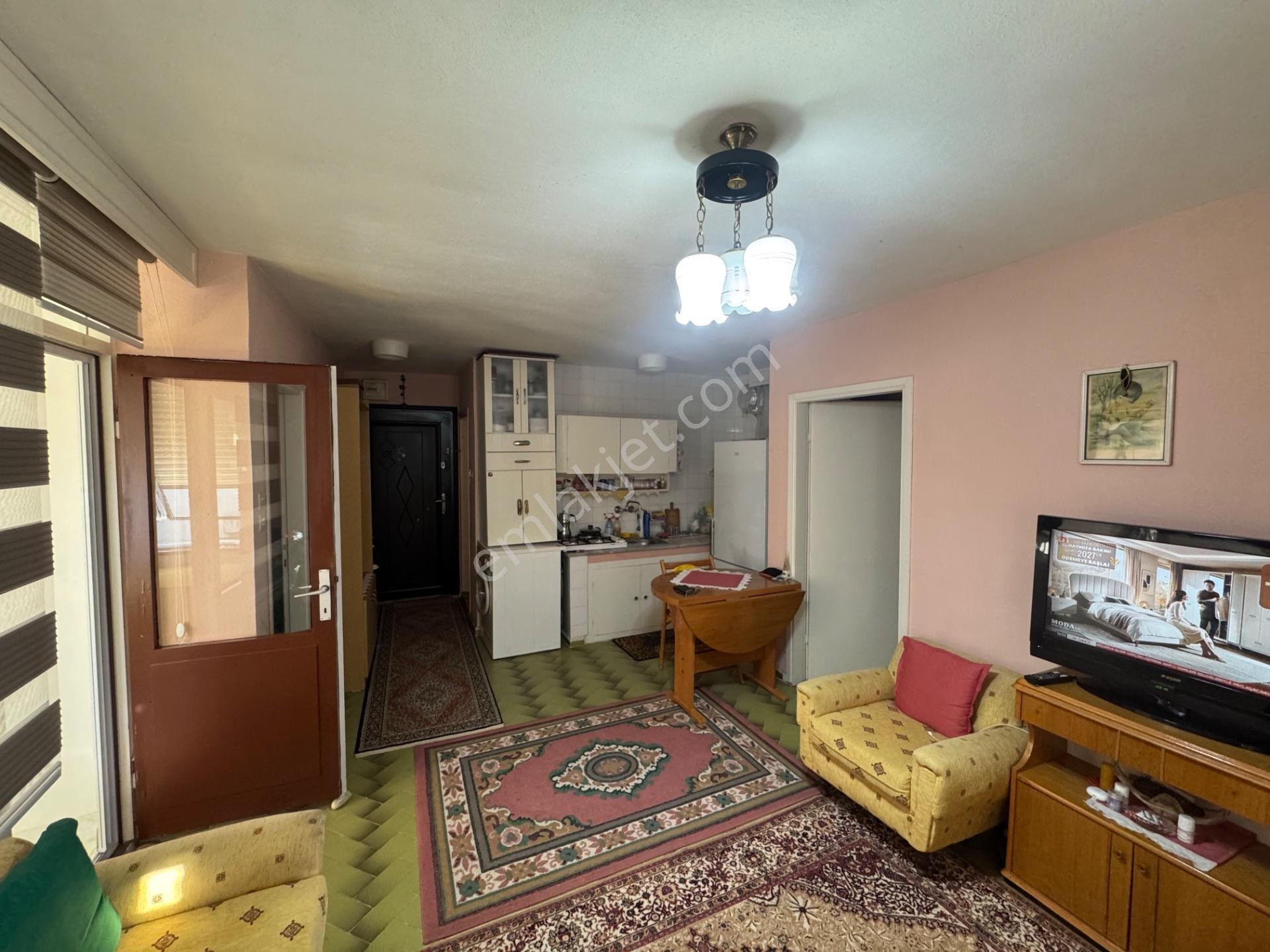 Kumla Konak Emlak”tan Satılık Denize Yakın Daire — fotoğraf 8