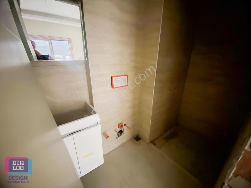 Aksoy'da 3+1 Merkezi Konumlu Ara Kat Satılık Daire — fotoğraf 11