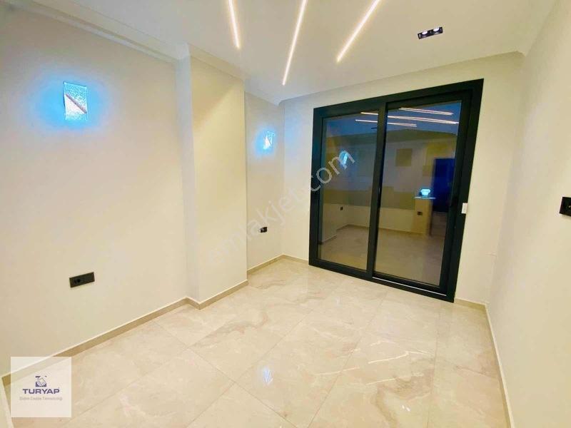 Didim'de Zemin Katta Odası Olan 3+1 Havuzlu Villa Fırsatı — fotoğraf 5