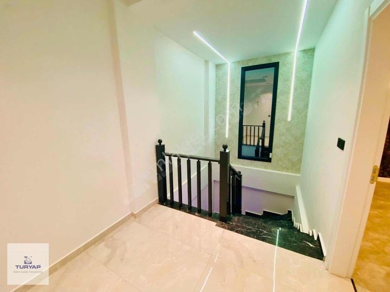 Didim'de Zemin Katta Odası Olan 3+1 Havuzlu Villa Fırsatı — fotoğraf 13