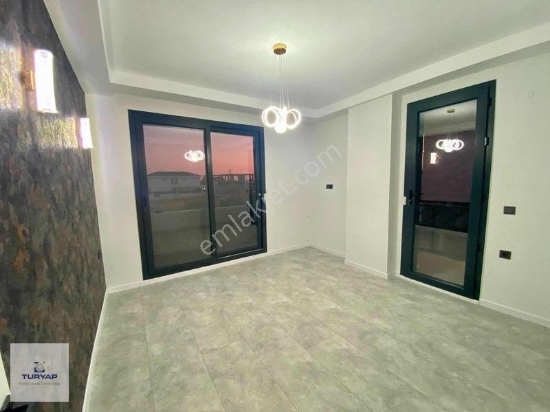 Didim'de Zemin Katta Odası Olan 3+1 Havuzlu Villa Fırsatı — fotoğraf 14