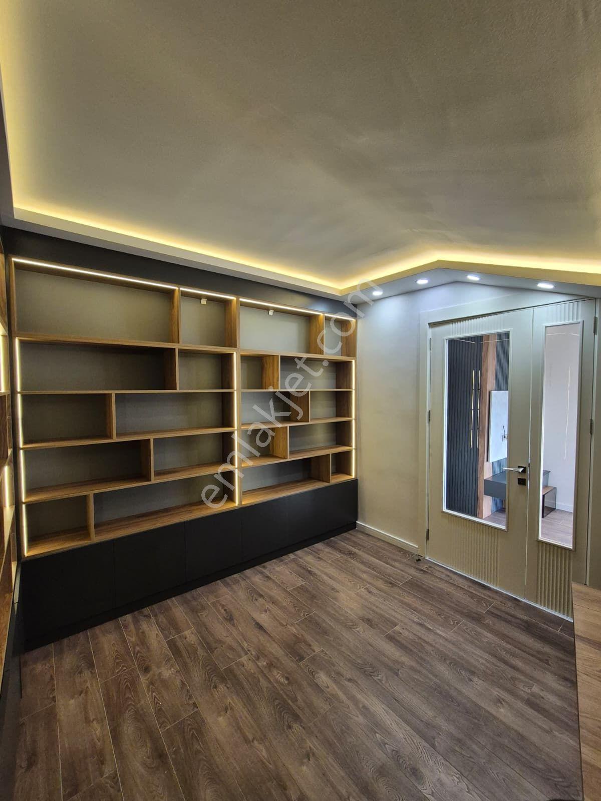 Emin Emlak Satıyor..çarşı Merkezde Asansörlü Lüks Dubleks Daire — fotoğraf 10