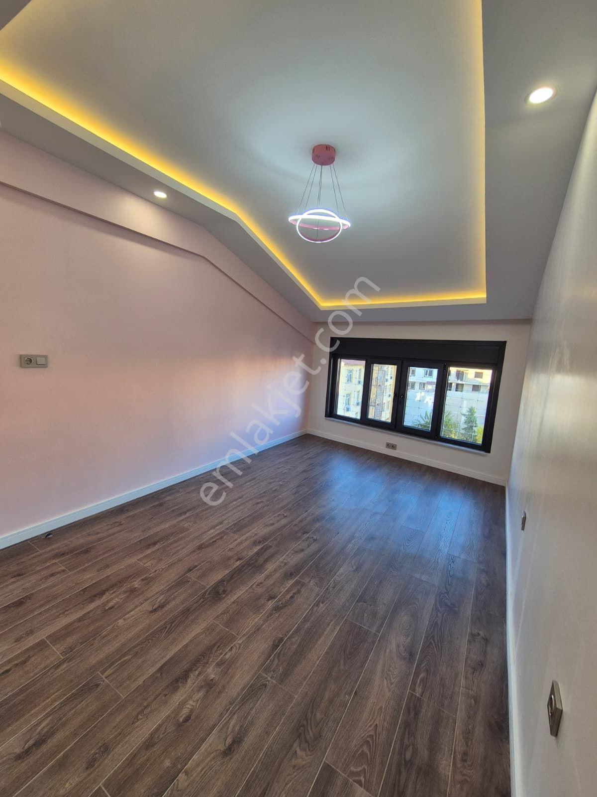 Emin Emlak Satıyor..çarşı Merkezde Asansörlü Lüks Dubleks Daire — fotoğraf 25