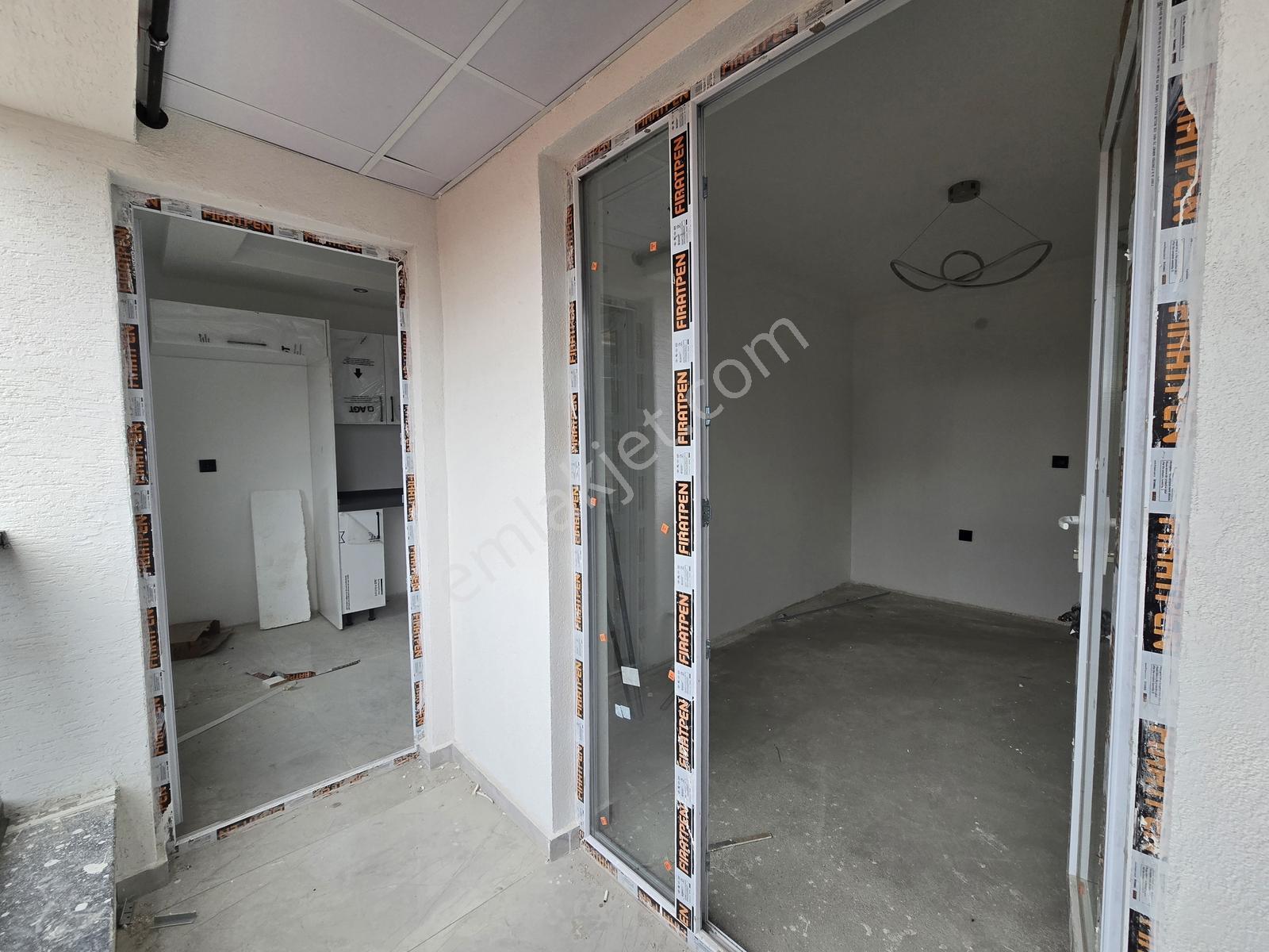 Rw Nest'ten Zafer Mh Yerden Isıtmalı, Asansörlü 2+1 Daire — fotoğraf 10