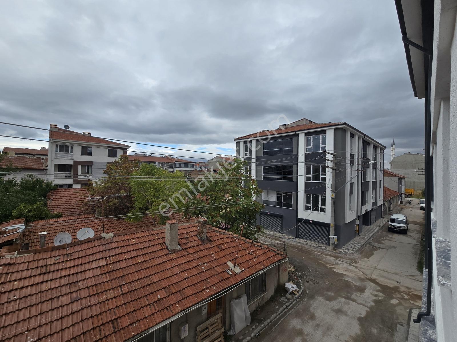 Rw Nest'ten Zafer Mh Yerden Isıtmalı, Asansörlü 2+1 Daire — fotoğraf 11