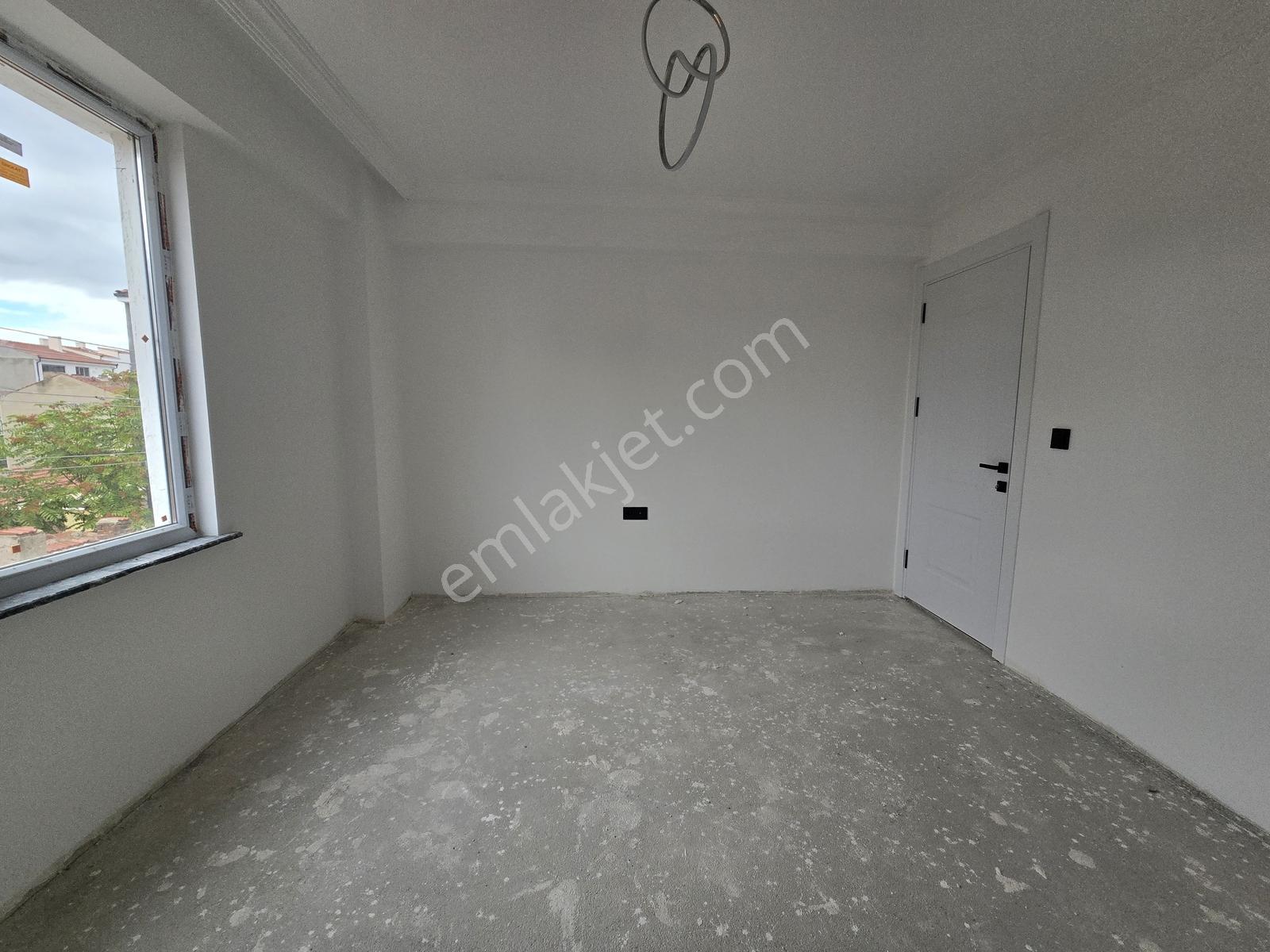 Rw Nest'ten Zafer Mh Yerden Isıtmalı, Asansörlü 2+1 Daire — fotoğraf 22