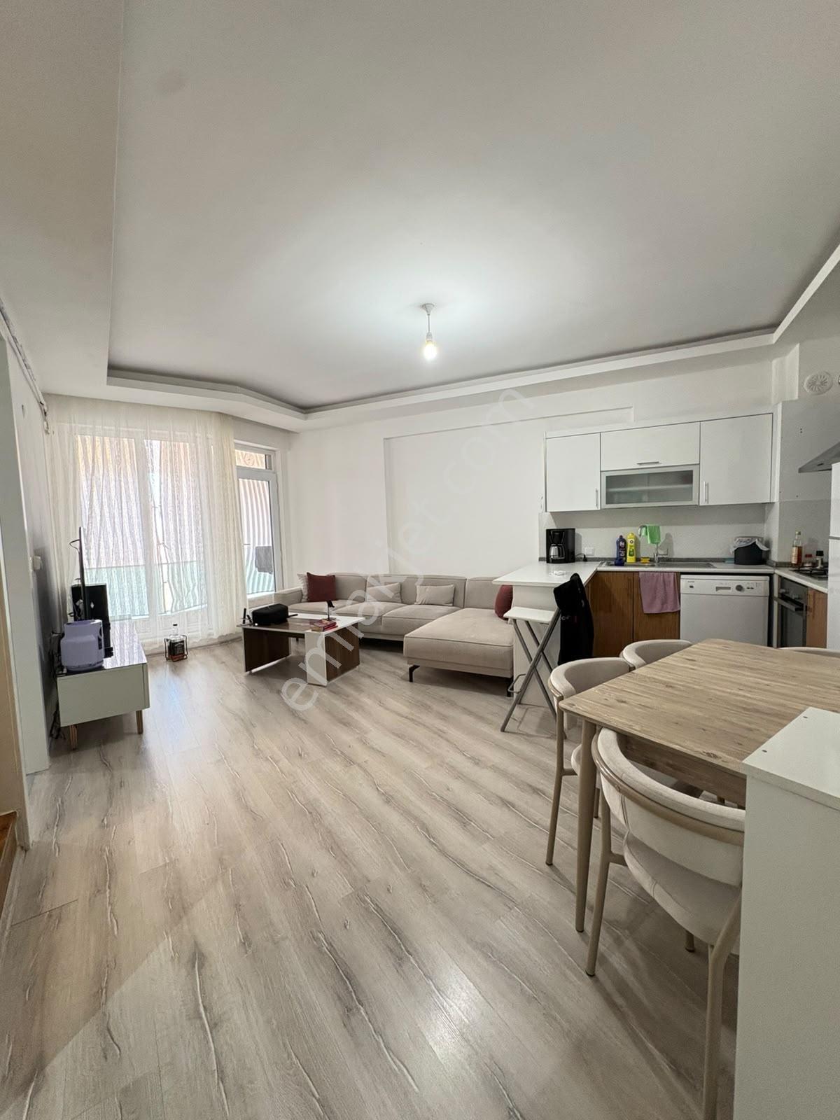 Yüksel Şahin'den Kosova'da 112 Yakını Güvenlikli 3+1 Daire — fotoğraf 6