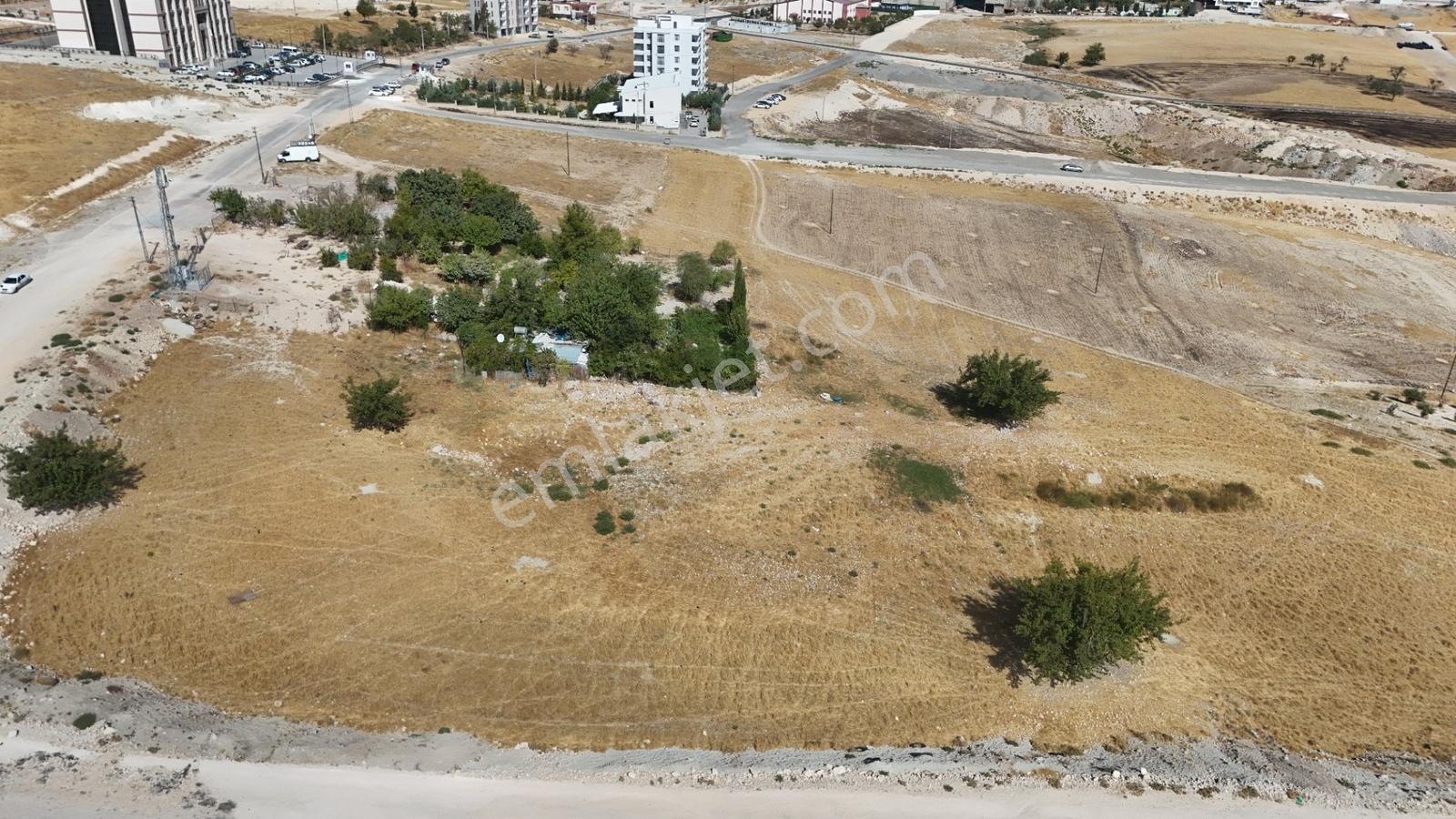 Hakev'den Yeni Adliyeye Yakın Satılık 1611 M2 Blok Yeri