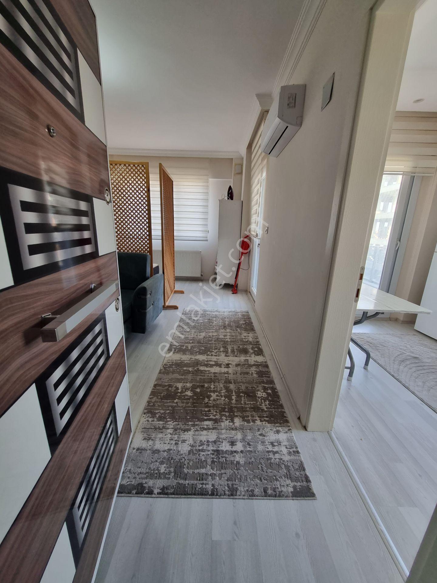 Yeşil Mah.'de Hastane Yanı 1+0 Eşyalı Kiracılı Satılık Daire — fotoğraf 3