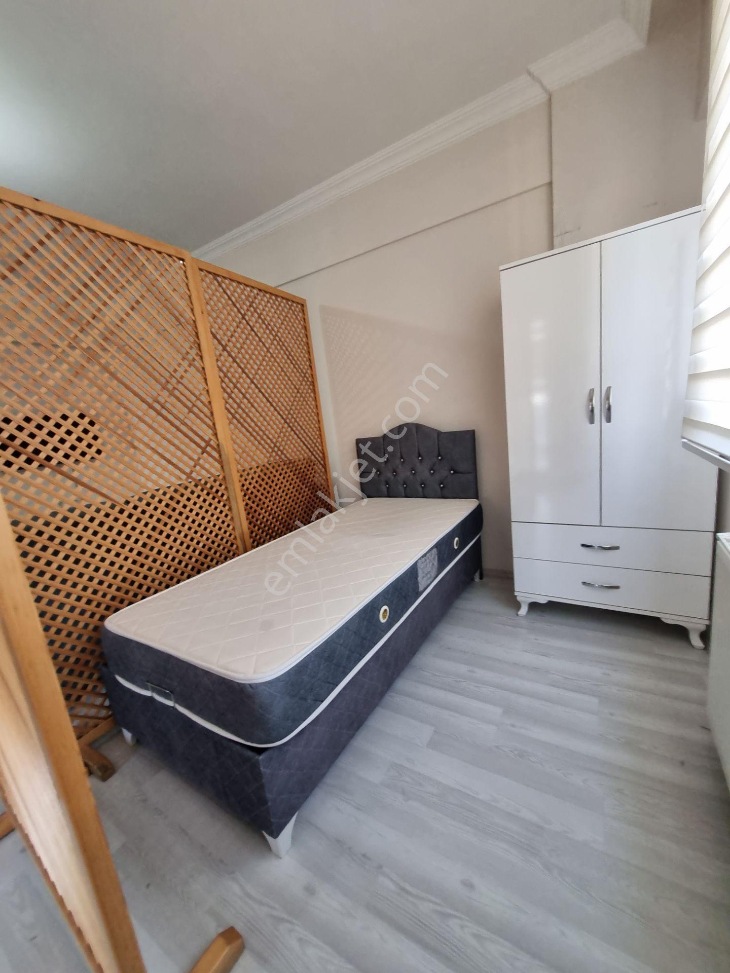 Yeşil Mah.'de Hastane Yanı 1+0 Eşyalı Kiracılı Satılık Daire — fotoğraf 6