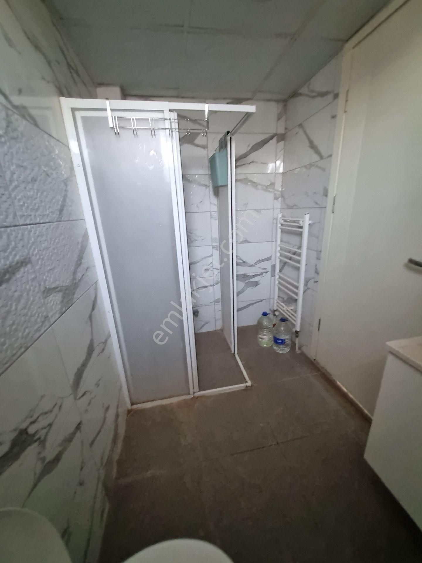Yeşil Mah.'de Hastane Yanı 1+0 Eşyalı Kiracılı Satılık Daire — fotoğraf 14
