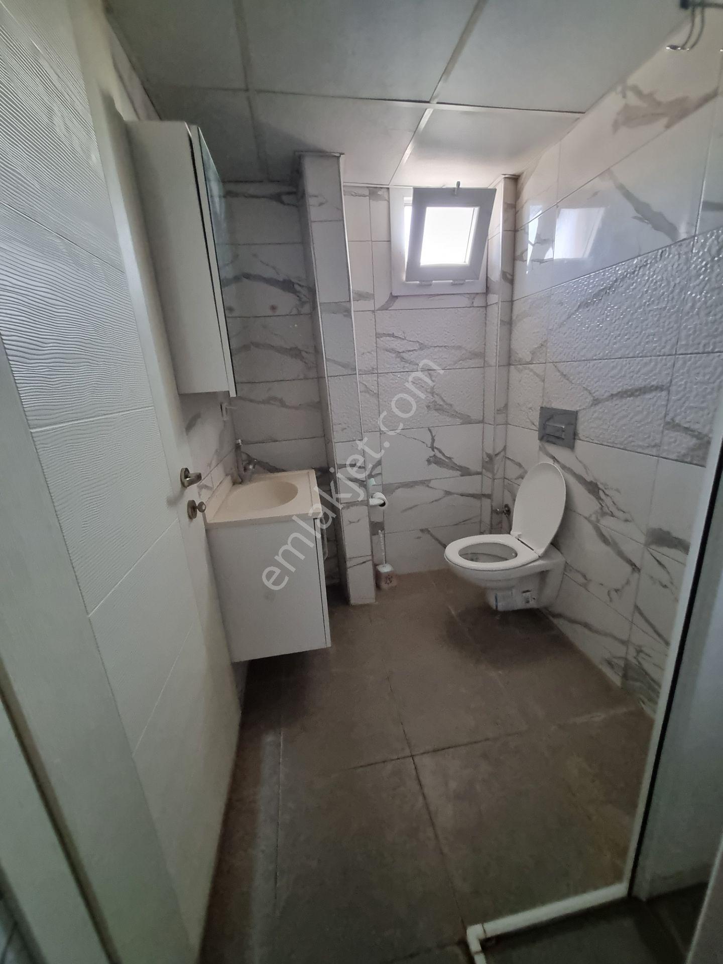 Yeşil Mah.'de Hastane Yanı 1+0 Eşyalı Kiracılı Satılık Daire — fotoğraf 15