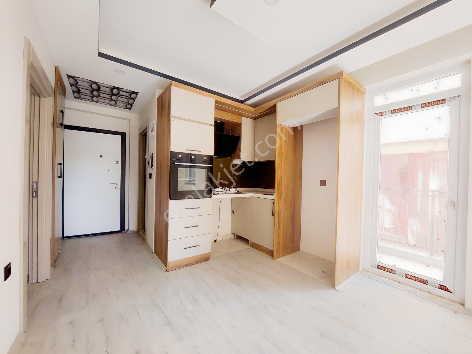 Kuzeyyaka'da Uygun Fiyat 2+1 90m2 Katta Sıfır Asansörlü — fotoğraf 3