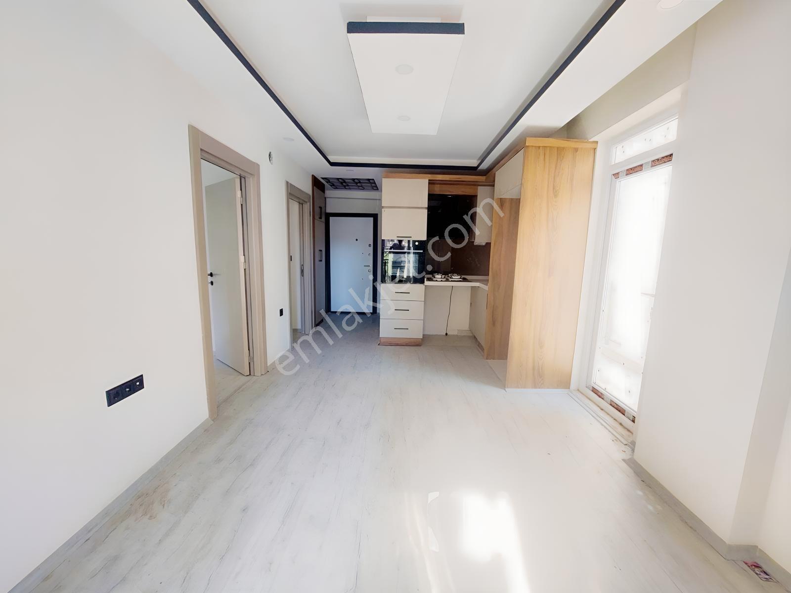 Kuzeyyaka'da Uygun Fiyat 2+1 90m2 Katta Sıfır Asansörlü — fotoğraf 4