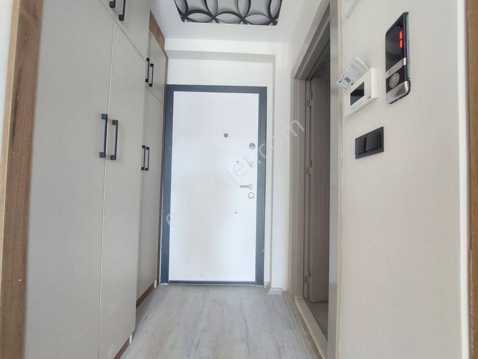 Kuzeyyaka'da Uygun Fiyat 2+1 90m2 Katta Sıfır Asansörlü — fotoğraf 12