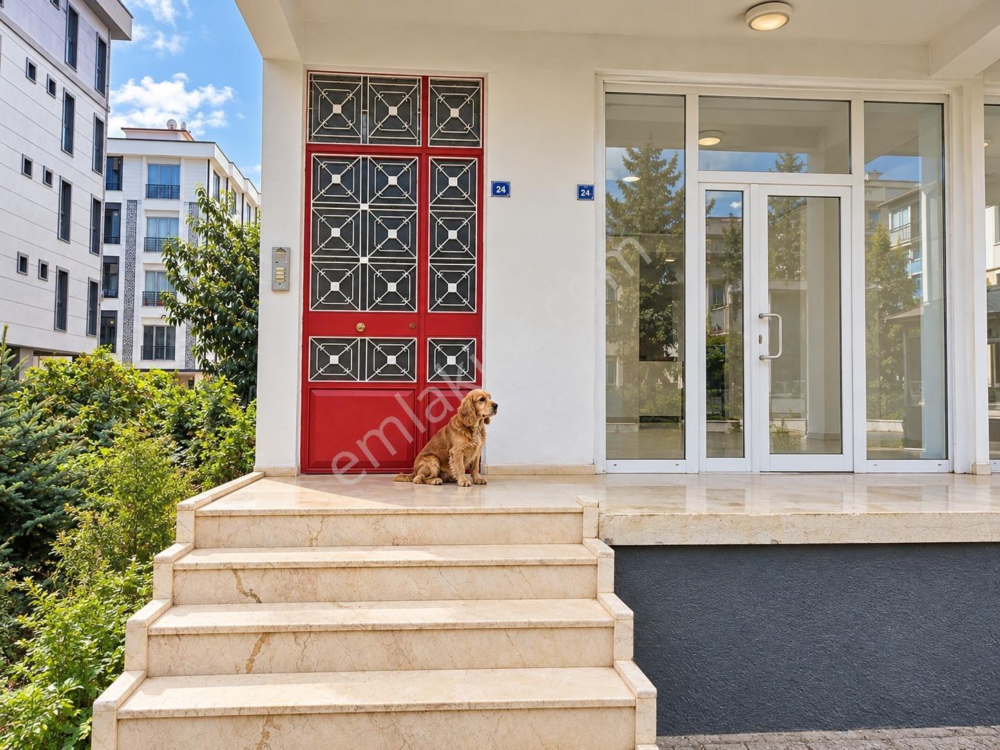 Century21den Cumhuriyetde 120 M² Net 3+1 Acil Satılık — fotoğraf 4