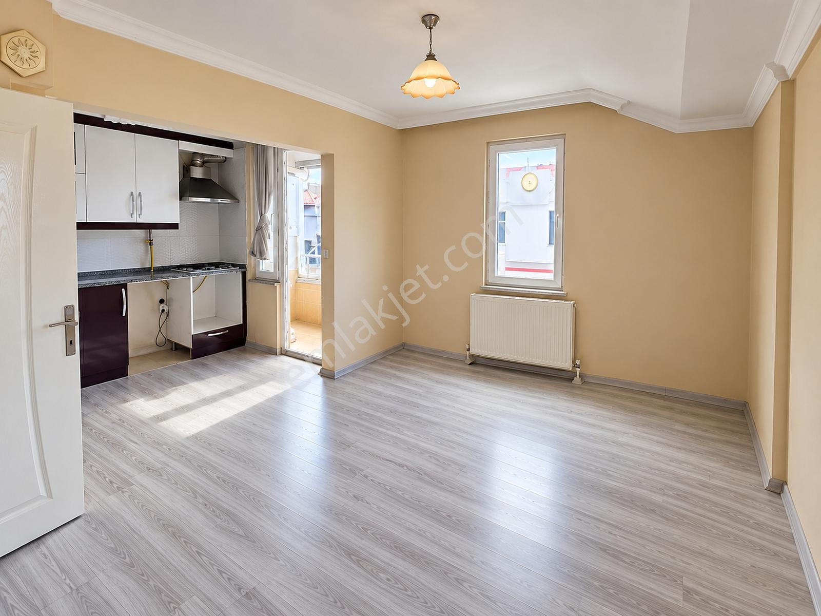 Century21den Cumhuriyetde 120 M² Net 3+1 Acil Satılık — fotoğraf 15