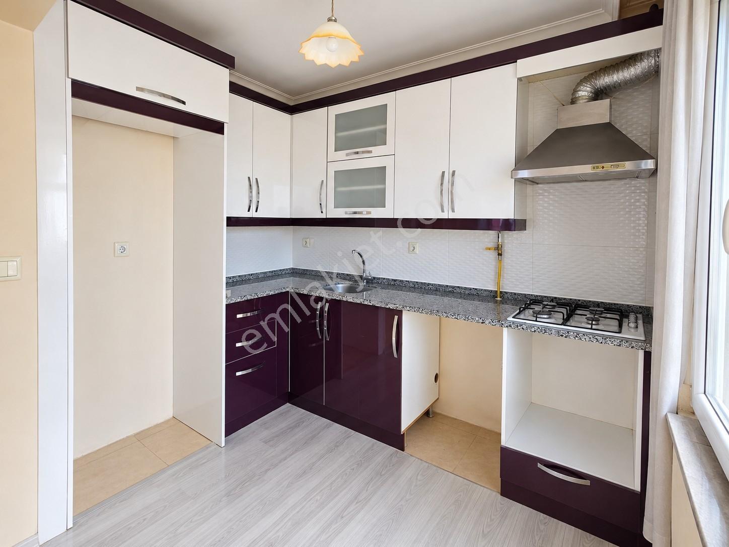 Century21den Cumhuriyetde 120 M² Net 3+1 Acil Satılık — fotoğraf 16