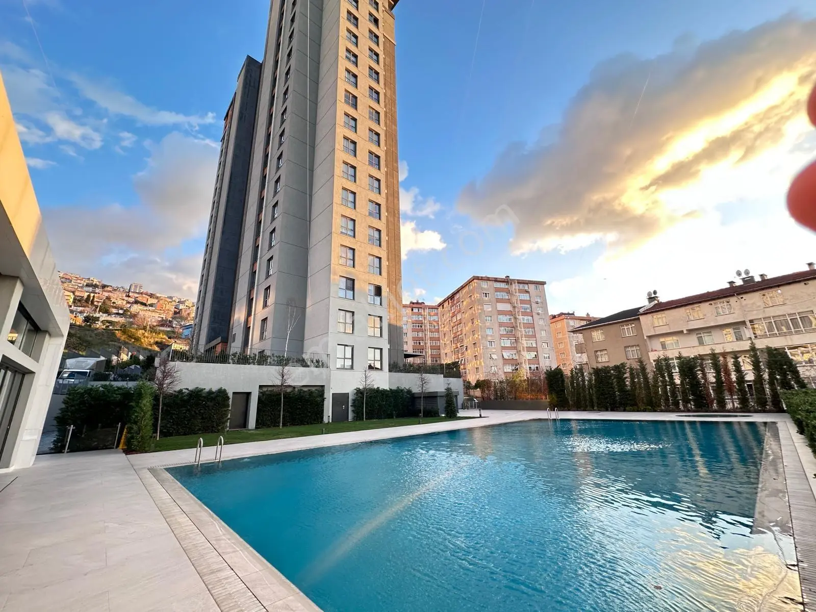 Tek Yetkili Mesa Panaromada 2+1 Net70M2 Balkonlu Deniz Manzaralı