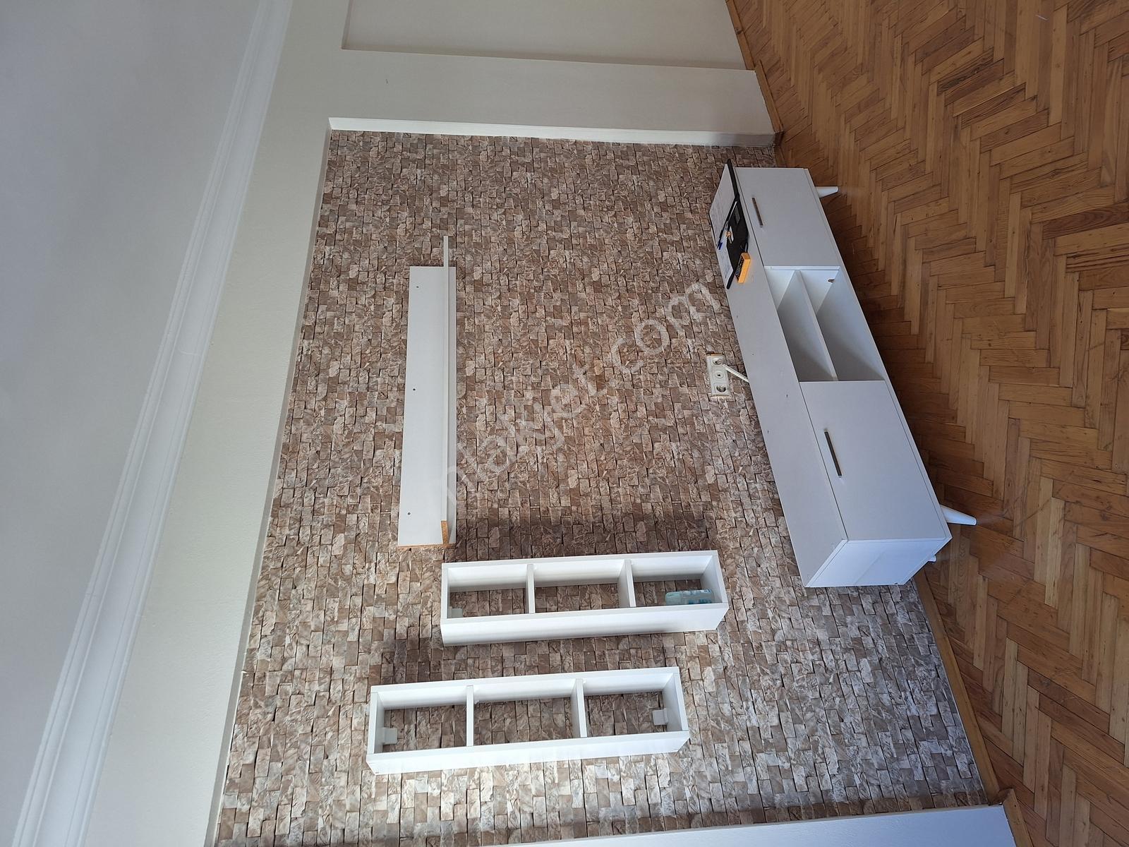 Eyüp Merkez Mahallesinde 3+1 Ferah Manzaralı Akkuzu G.menkulden! — fotoğraf 2