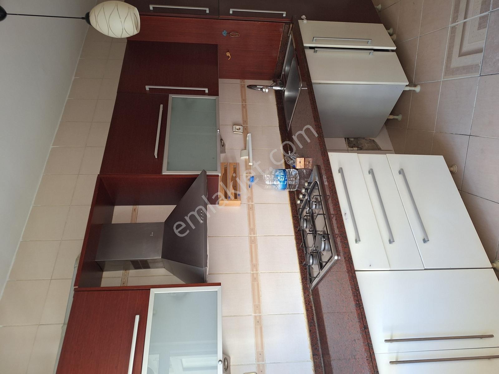 Eyüp Merkez Mahallesinde 3+1 Ferah Manzaralı Akkuzu G.menkulden! — fotoğraf 10