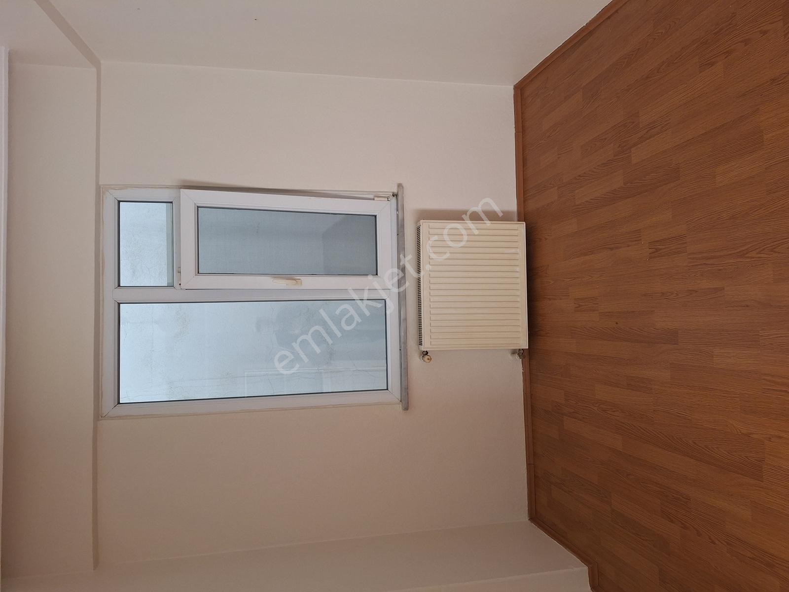 Eyüp Merkez Mahallesinde 3+1 Ferah Manzaralı Akkuzu G.menkulden! — fotoğraf 20