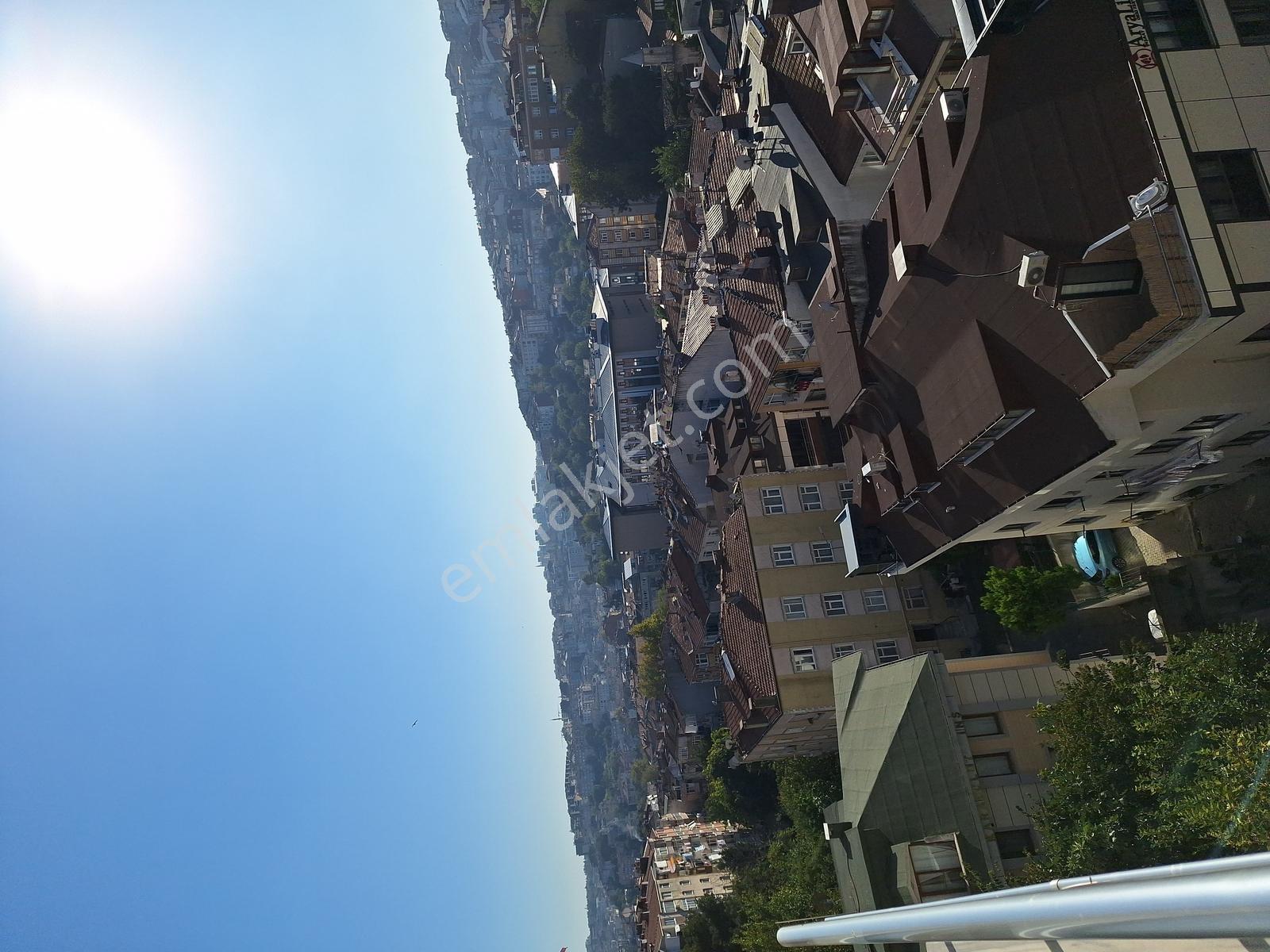Eyüp Merkez Mahallesinde 3+1 Ferah Manzaralı Akkuzu G.menkulden! — fotoğraf 27