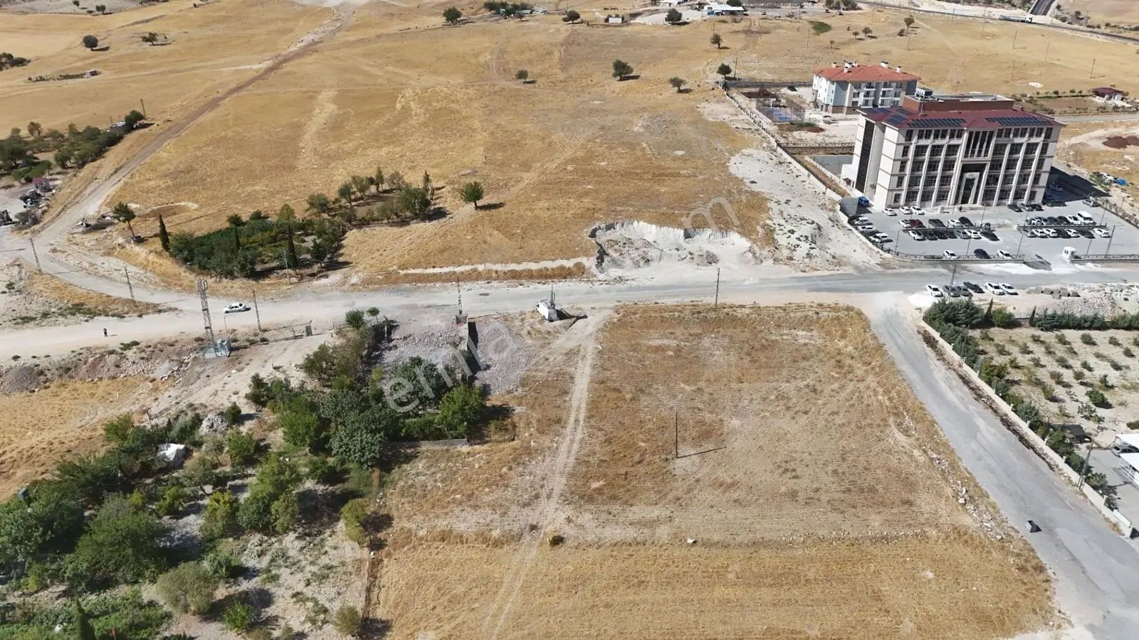 Hakev'den Yeni Adliyeye Karşısında Satılık Blok Yeri — fotoğraf 8