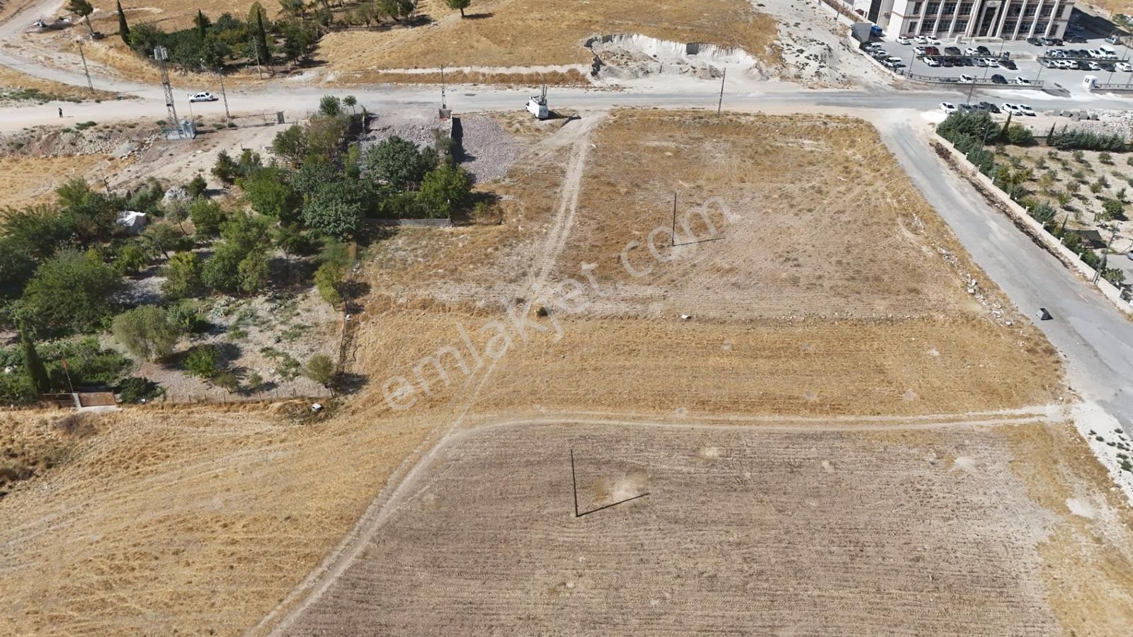 Hakev'den Yeni Adliyeye Karşısında Satılık Blok Yeri — fotoğraf 10